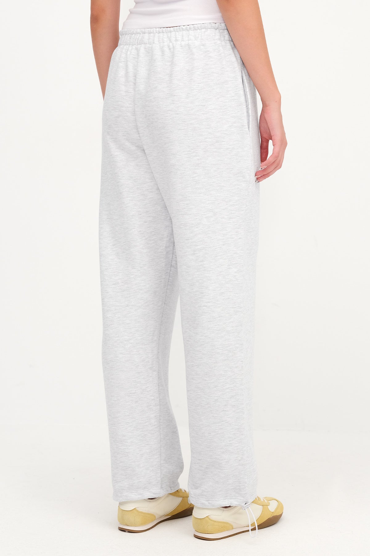 Snow-Melange_Elastic-Hem-Fleece-Lined-Sweatpants-addax