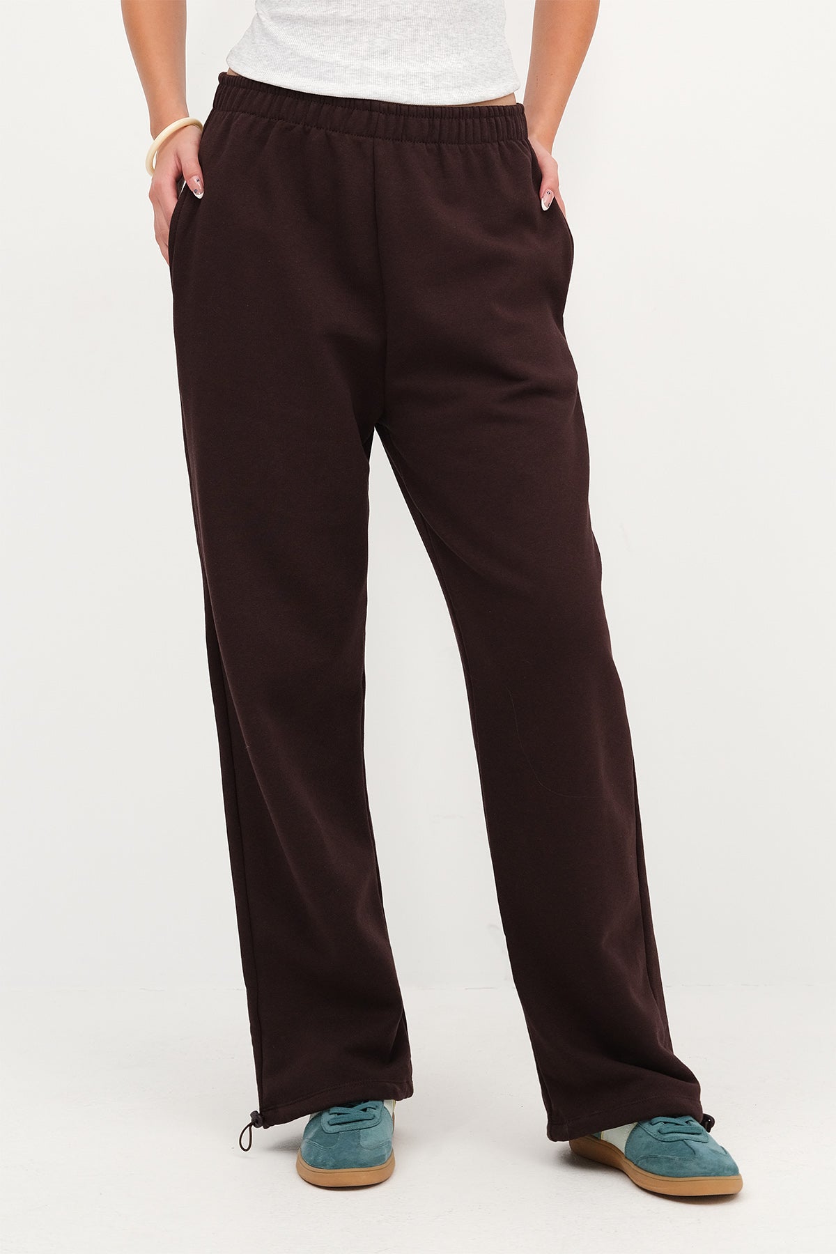 Bitter-Coffee_Elastic-Hem-Fleece-Lined-Sweatpants-addax