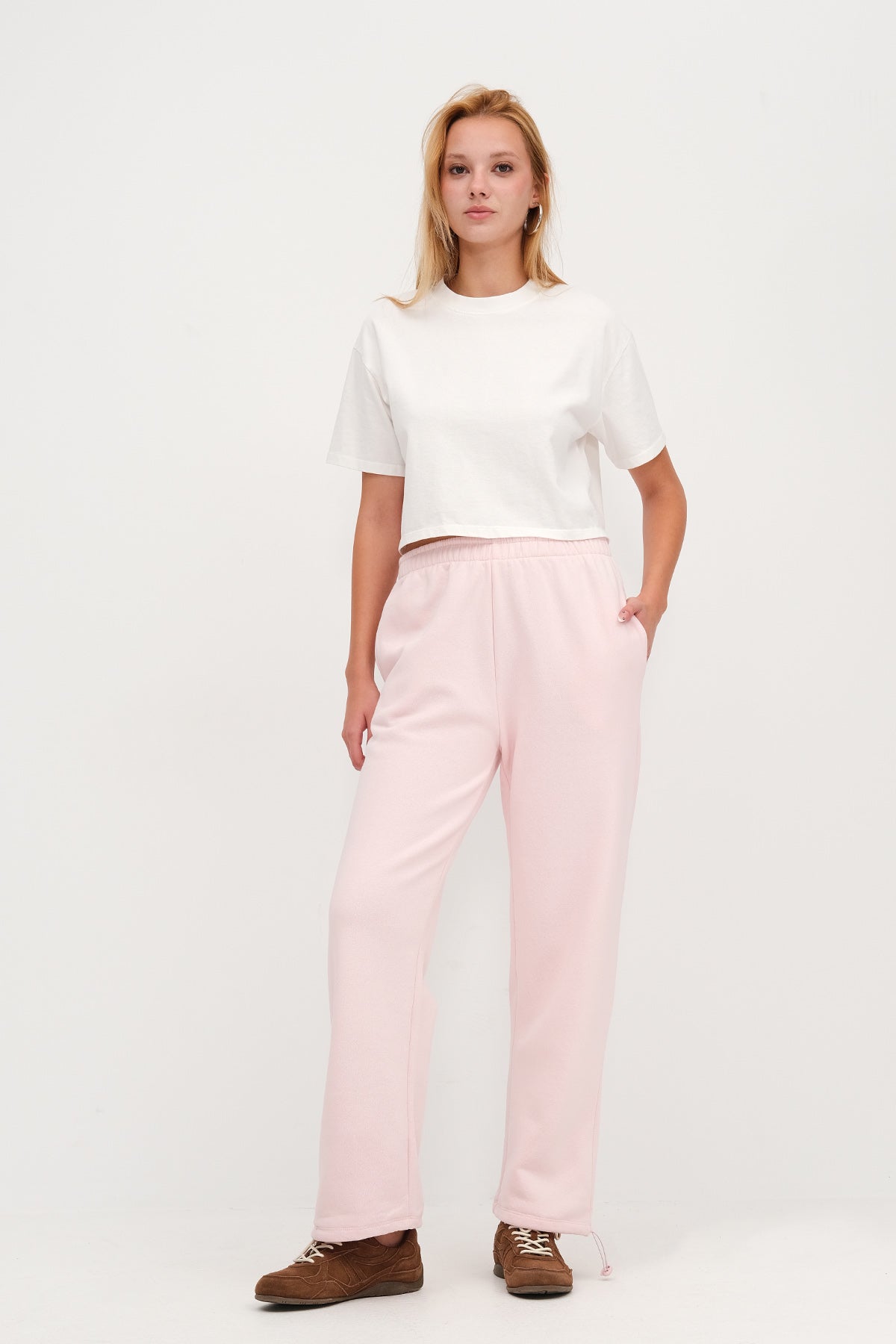 Lotus_Elastic-Hem-Fleece-Lined-Sweatpants-addax