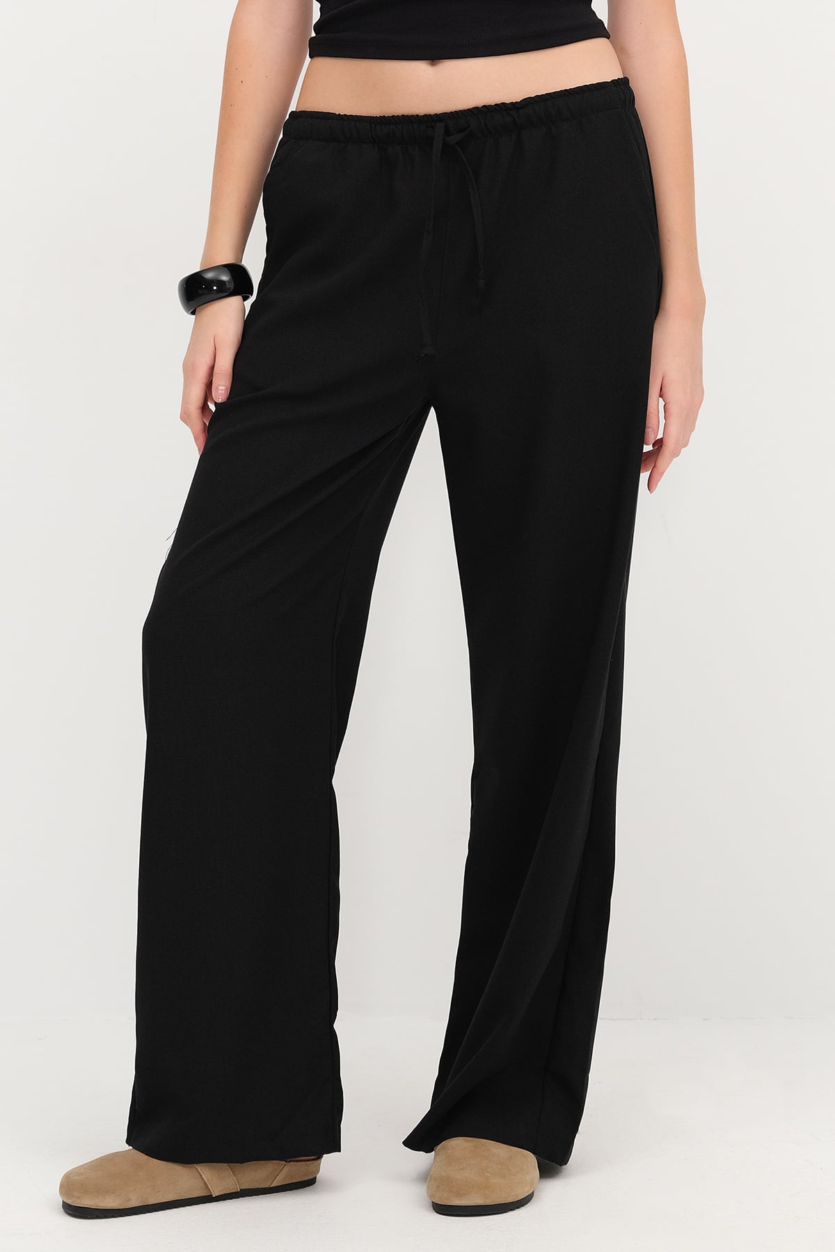 Black_Elastic-Waist-Wide-Leg-Trousers-addax