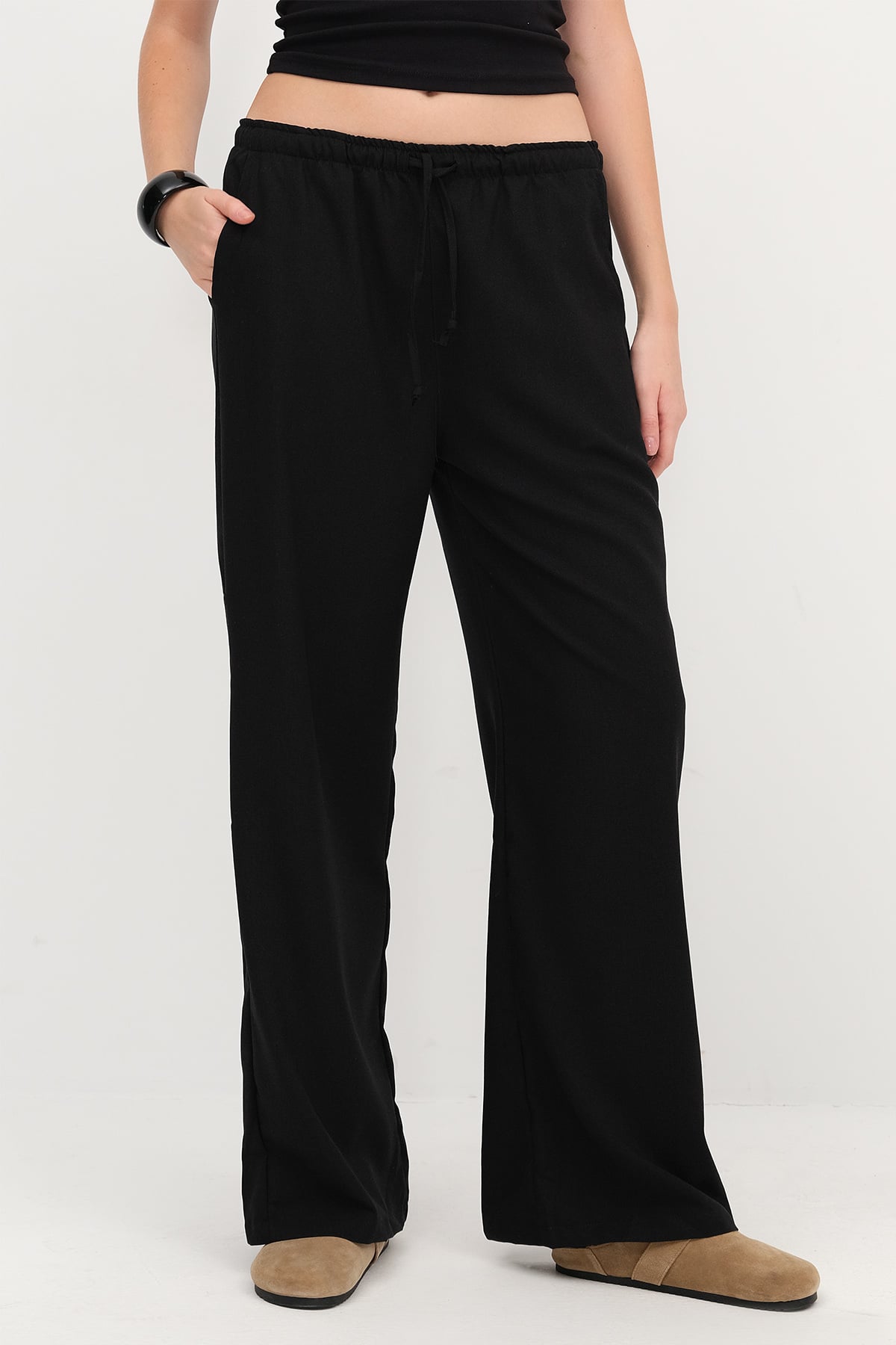Black_Elastic-Waist-Wide-Leg-Trousers-addax