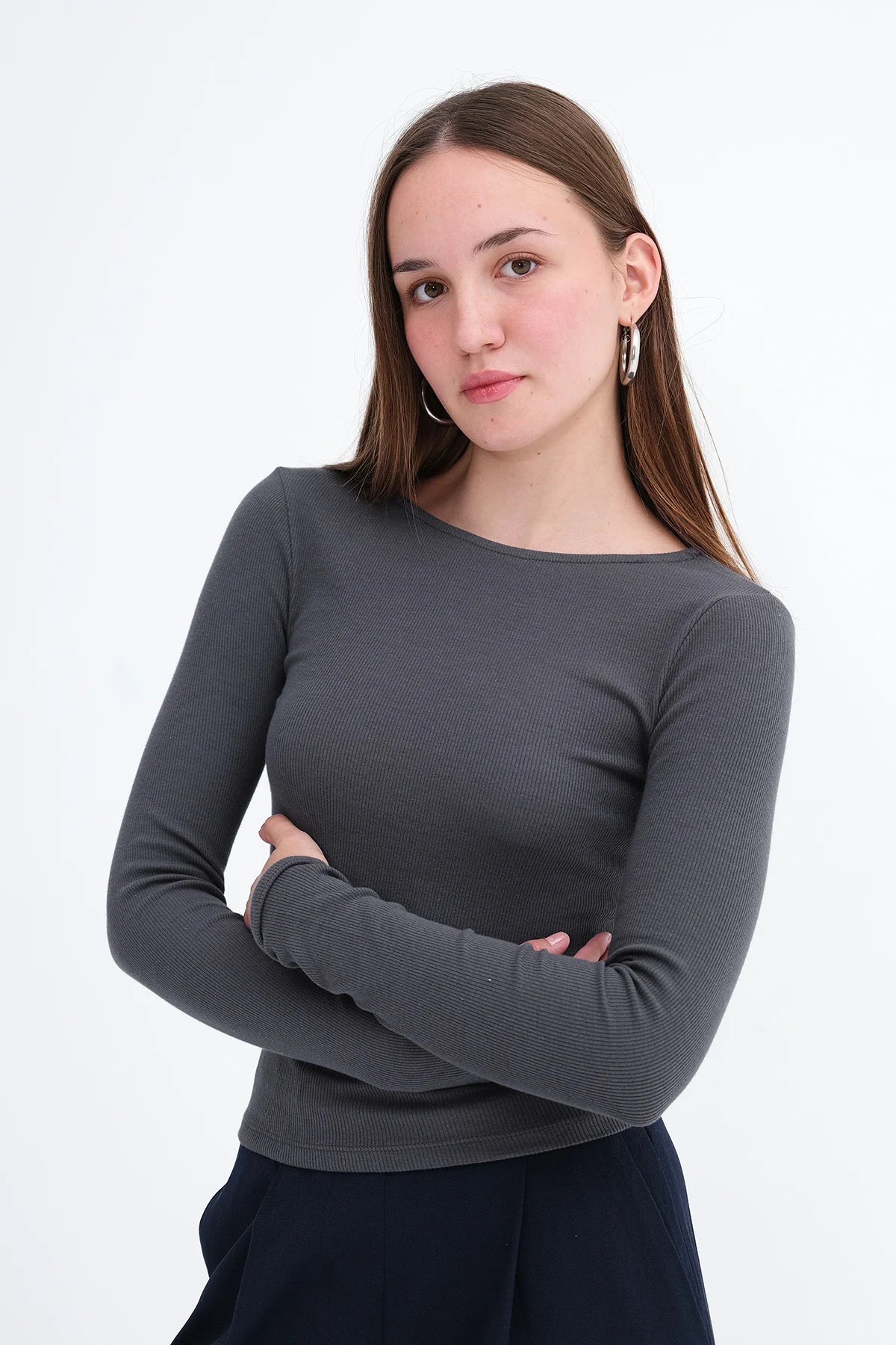L.Charcoal_Crew-Neck-Ribbed-Blouse_addax