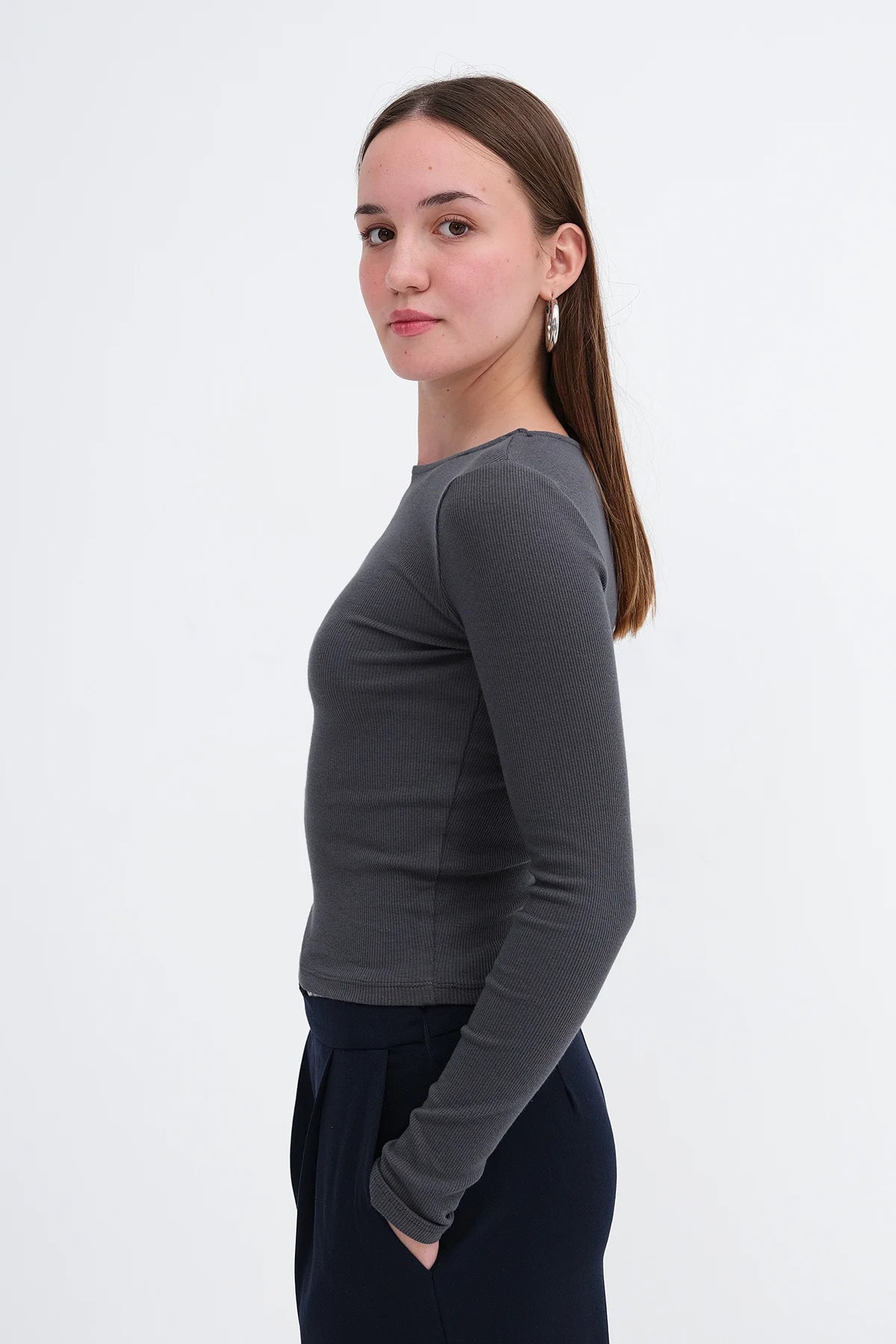 L.Charcoal_Crew-Neck-Ribbed-Blouse_addax