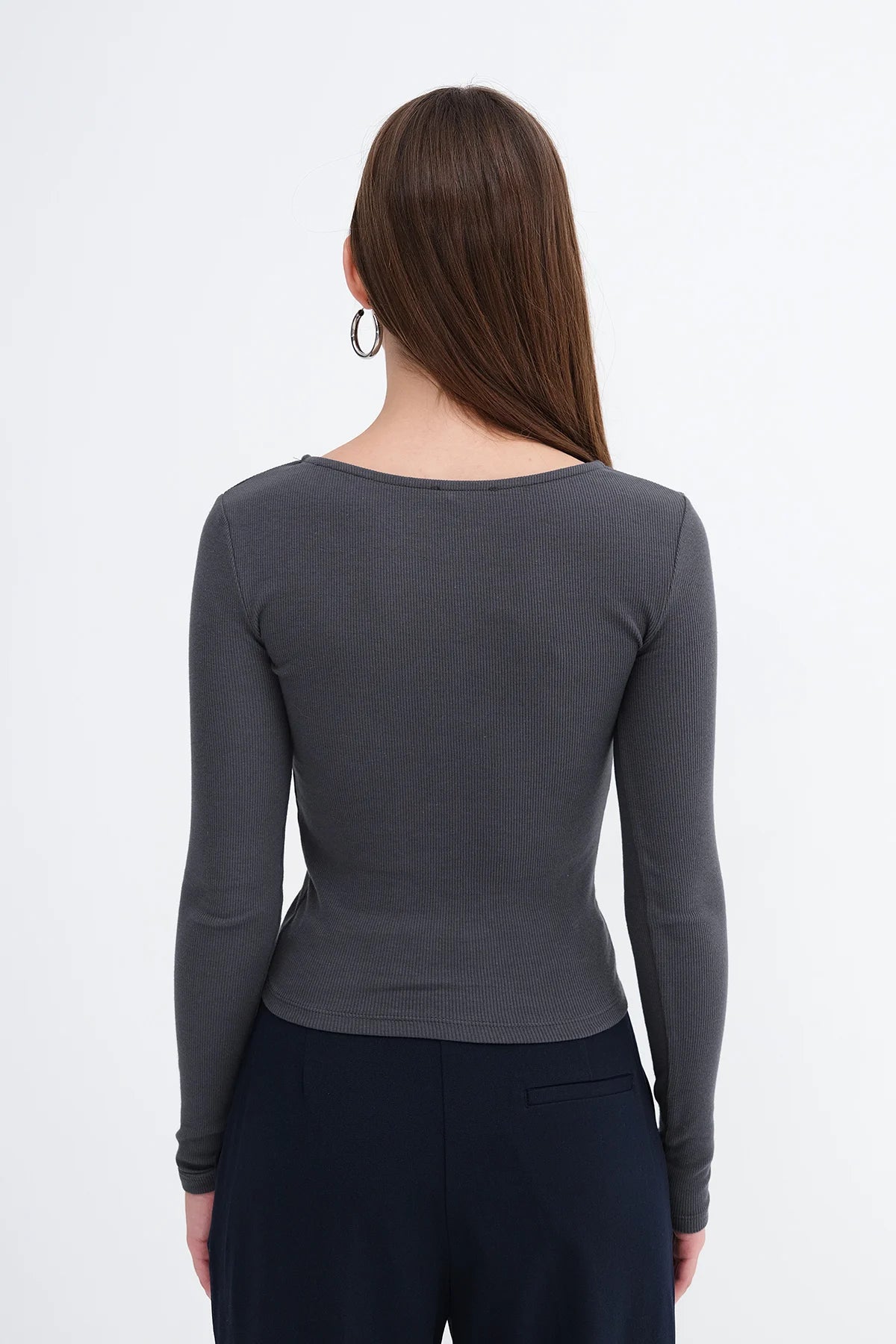 L.Charcoal_Crew-Neck-Ribbed-Blouse_addax