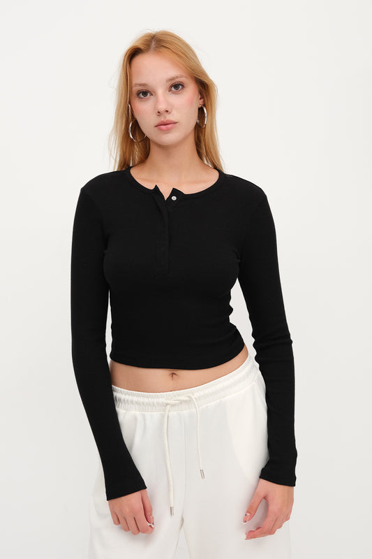 Black_Snap-Button-Neck-Blouse-addax
