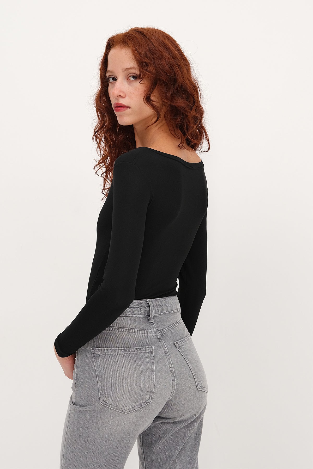 Black_Basic-U-neck-Long-Sleeve- Bodysuit-addax