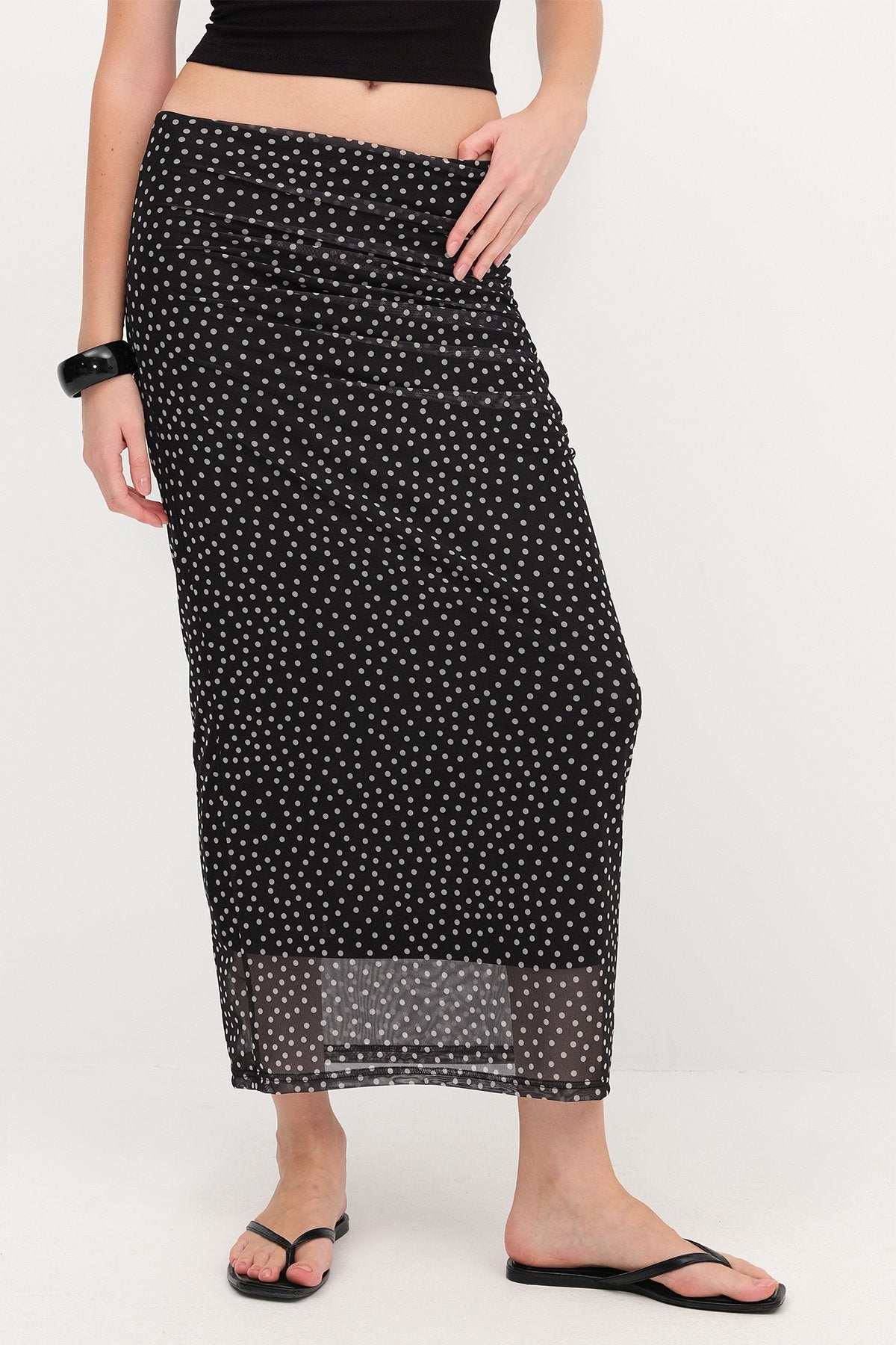 Black-Polka-Dot-Ruched-Midi-Skirt-addax
