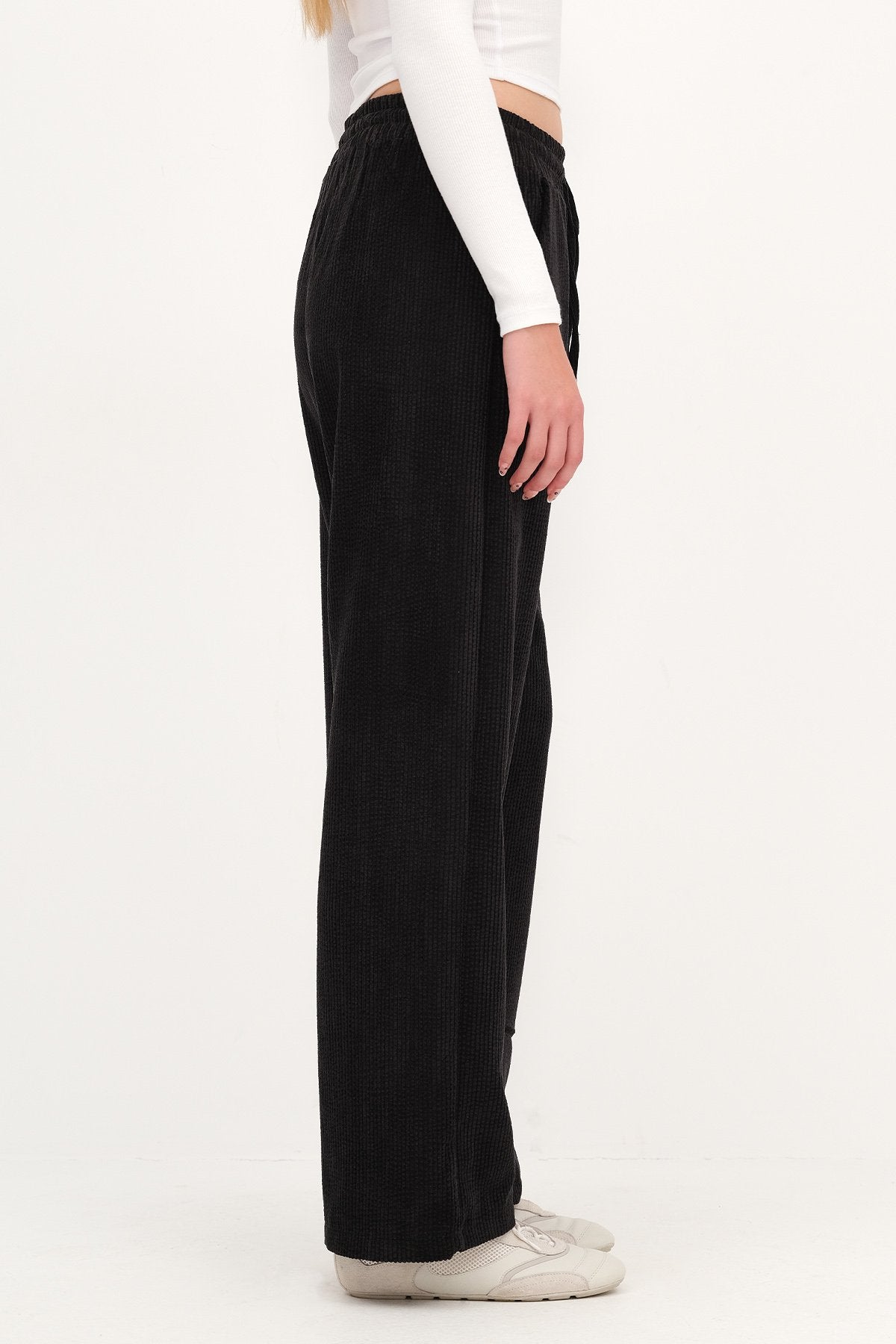 Elastic Waist Velvet Pants