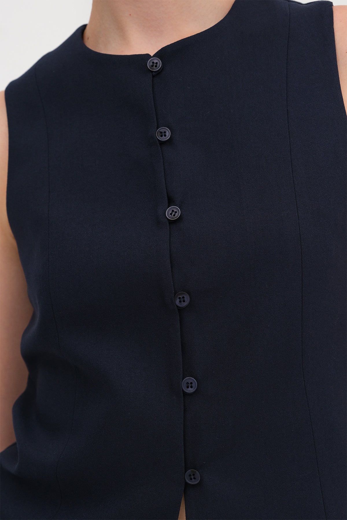 Night-Blue_Crew-Neck-Buttoned-Vest-addax