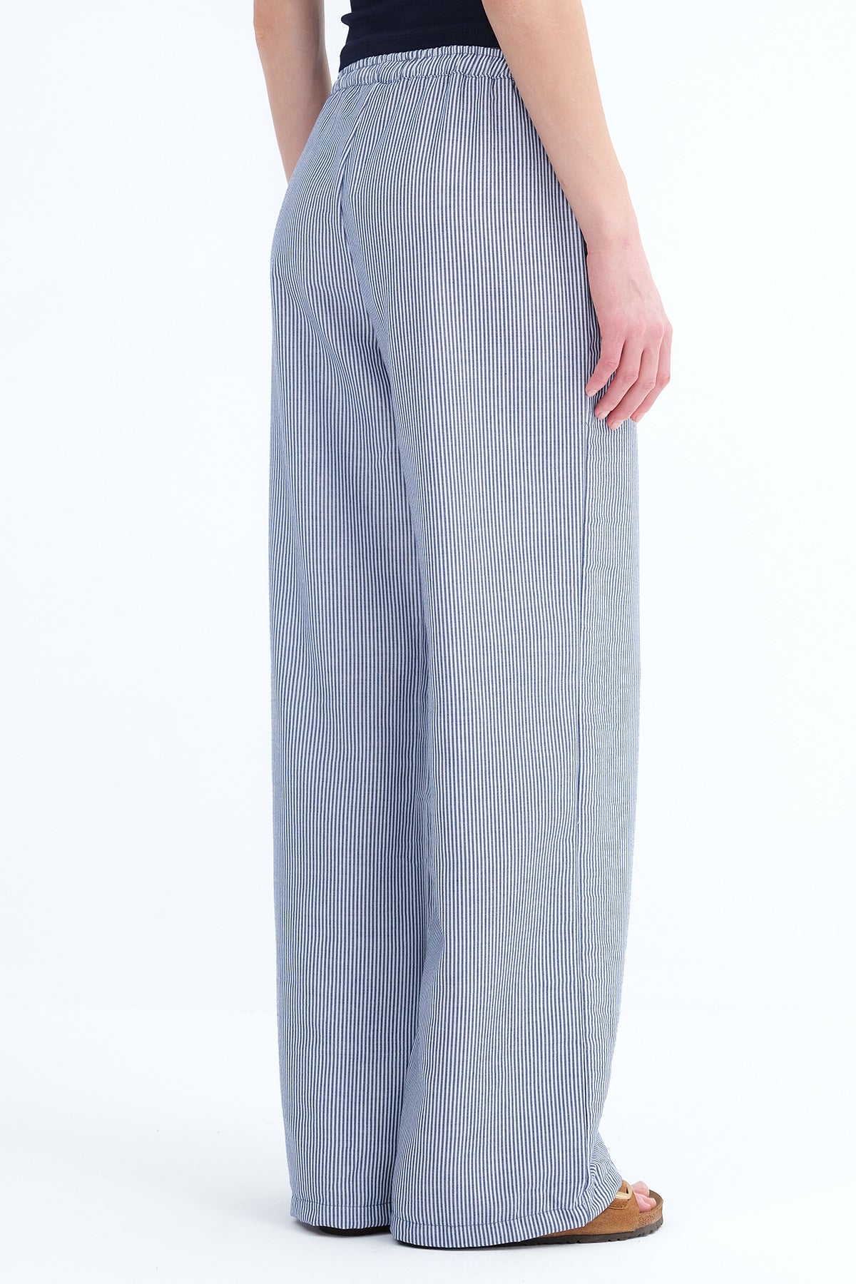 Blue_Striped-Wide-Leg-Pants-addax
