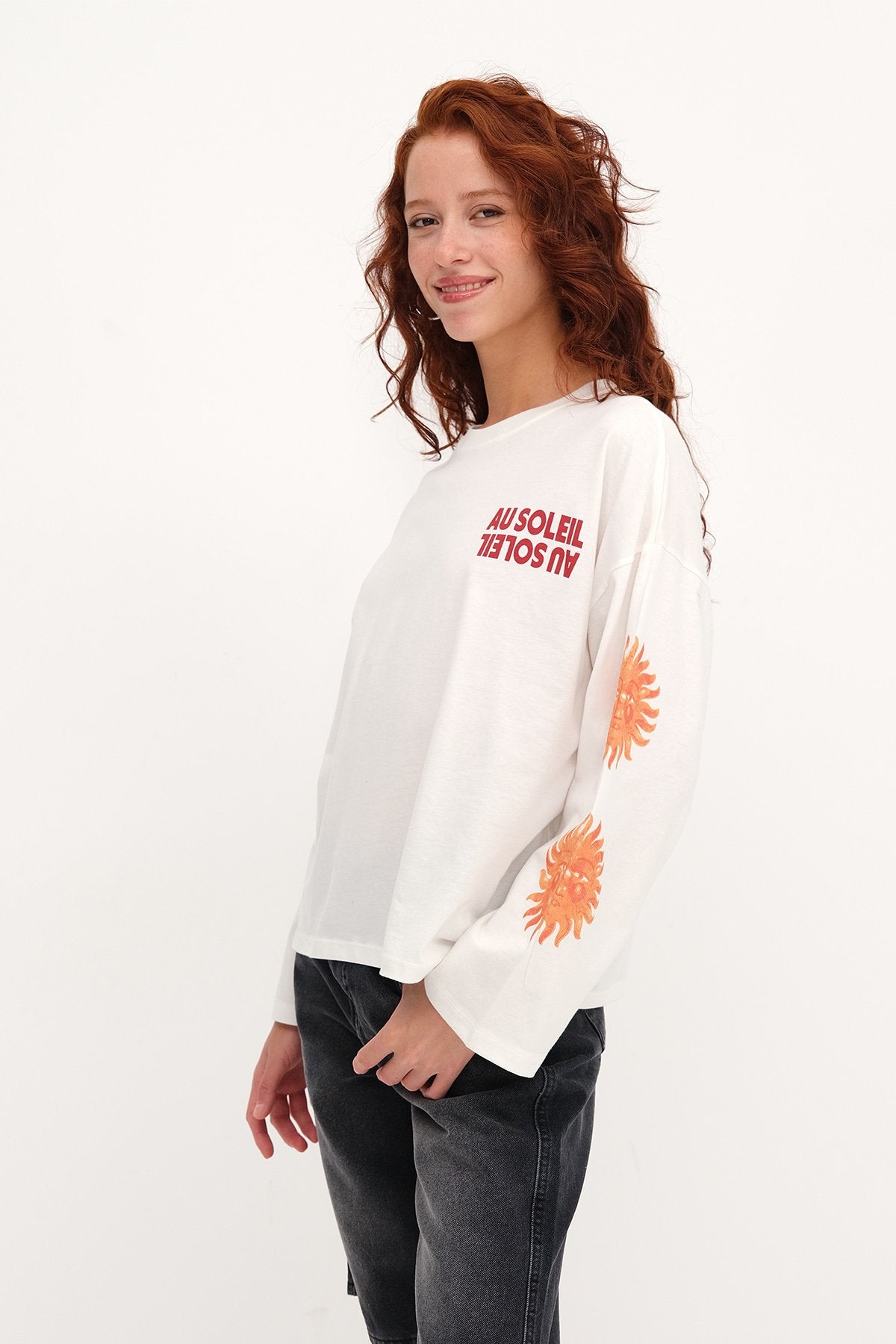 Ecru_Printed-Long-Sleeve-T-shirt-addax
