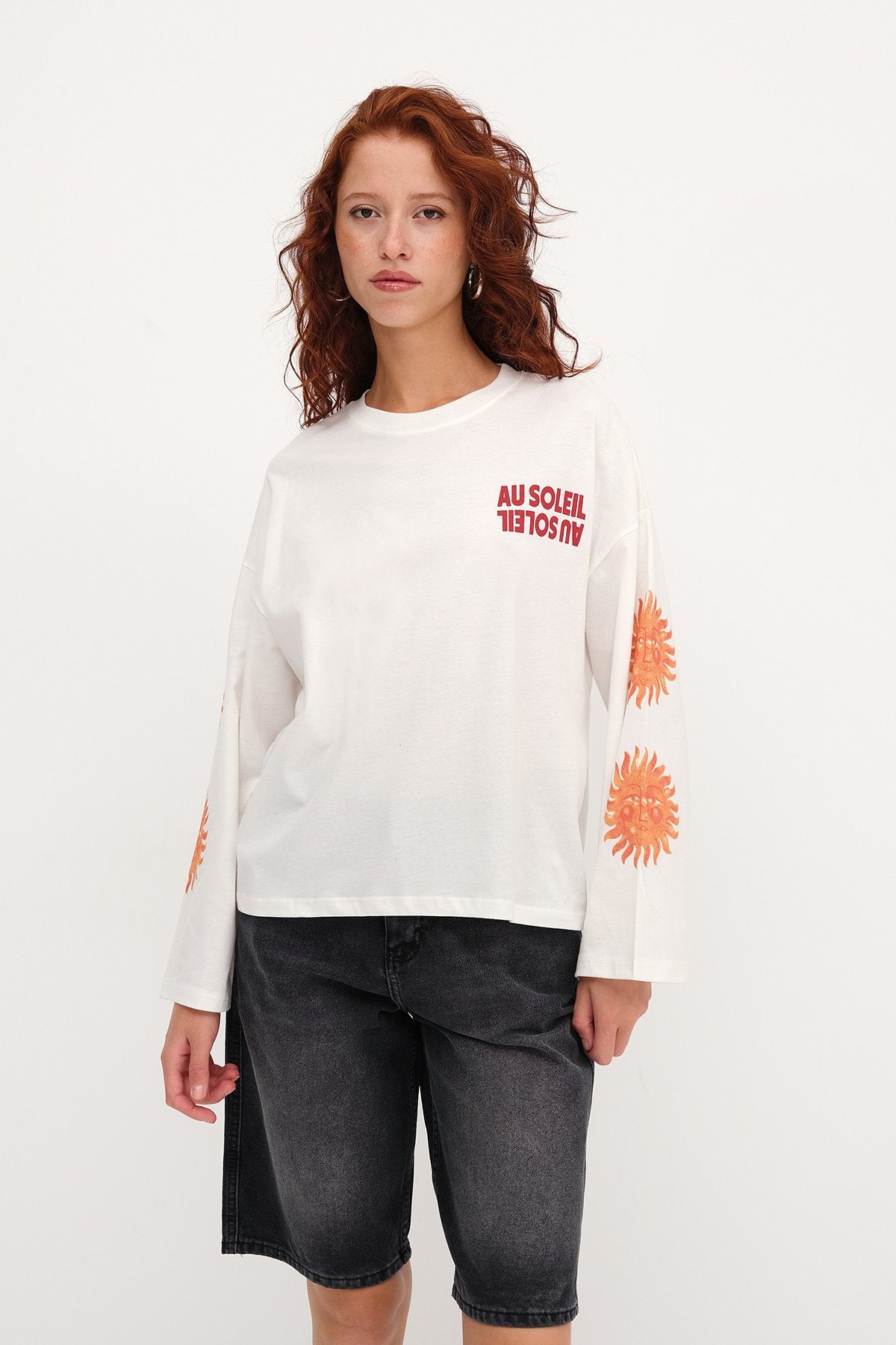 Ecru_Printed-Long-Sleeve-T-shirt-addax