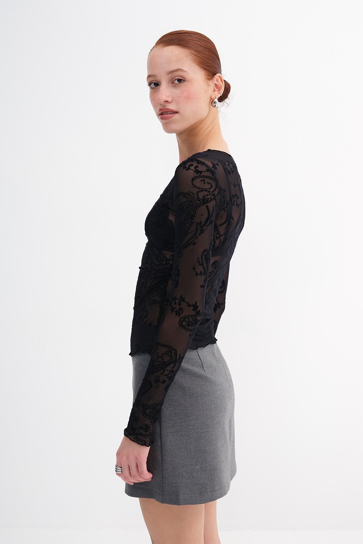 Black_Patterned-Blouse-addax