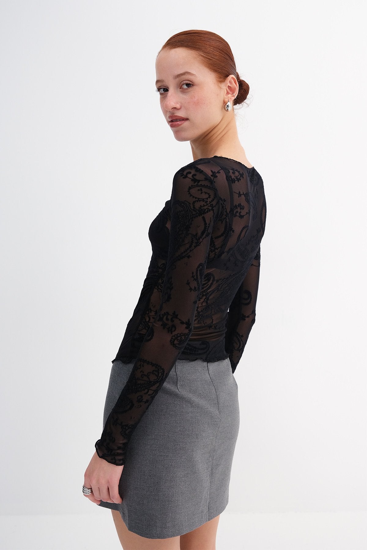 Black_Patterned-Blouse-addax