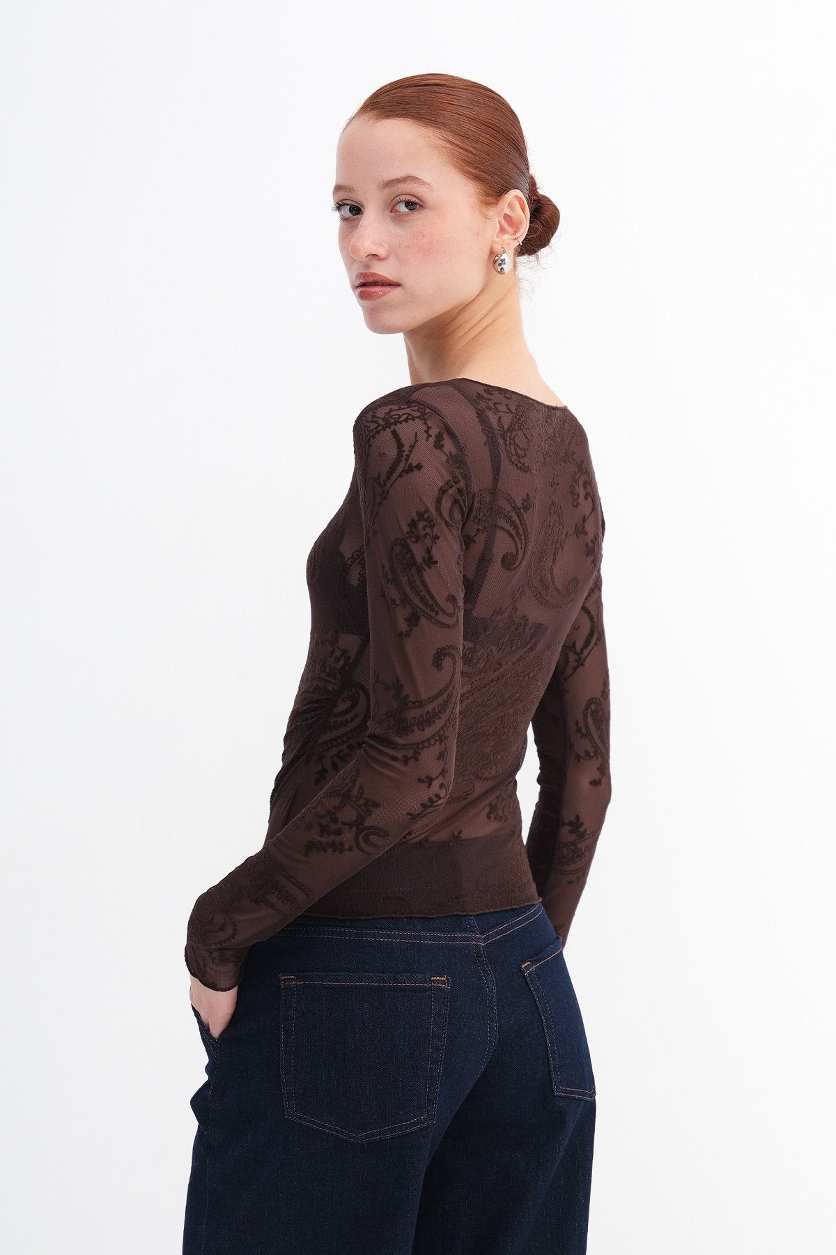 Bitter-Coffee_Patterned-Blouse-addax