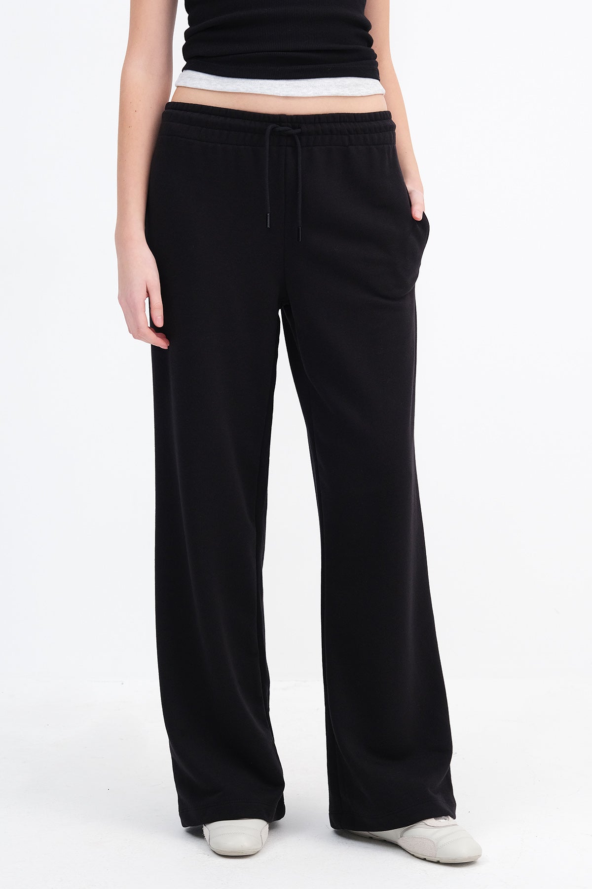 Black_Elasticated-Waist-Wide-Leg-Joggers-addax