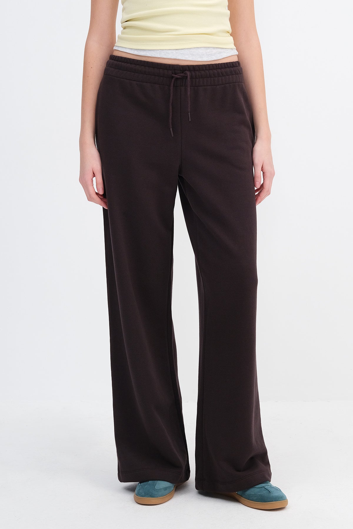 Bitter-Coffee_Elasticated-Waist-Wide-Leg-Joggers-addax