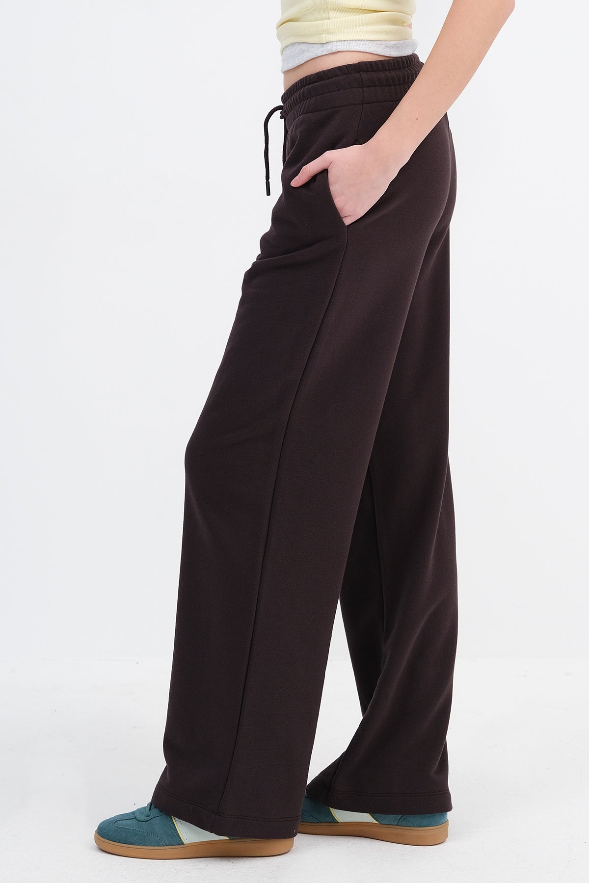 Bitter-Coffee_Elasticated-Waist-Wide-Leg-Joggers-addax