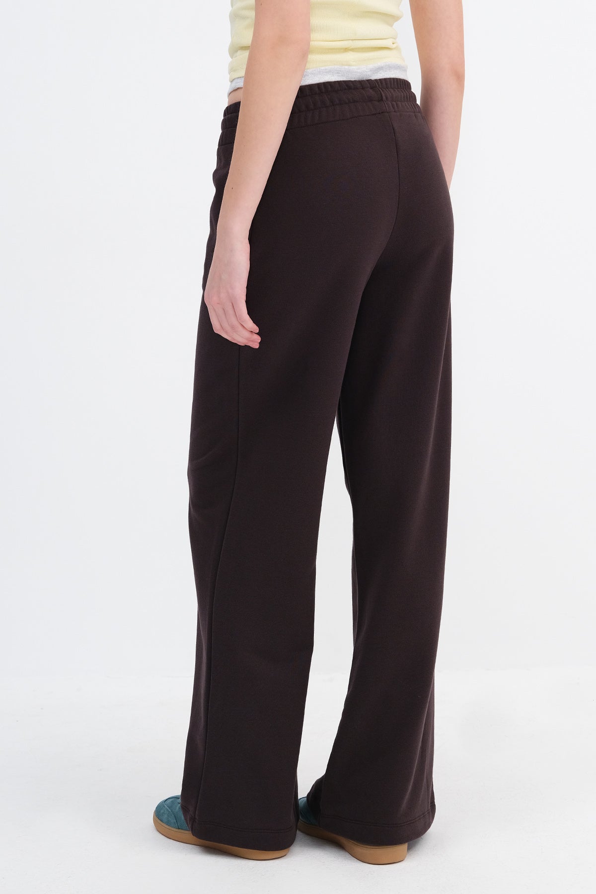 Bitter-Coffee_Elasticated-Waist-Wide-Leg-Joggers-addax