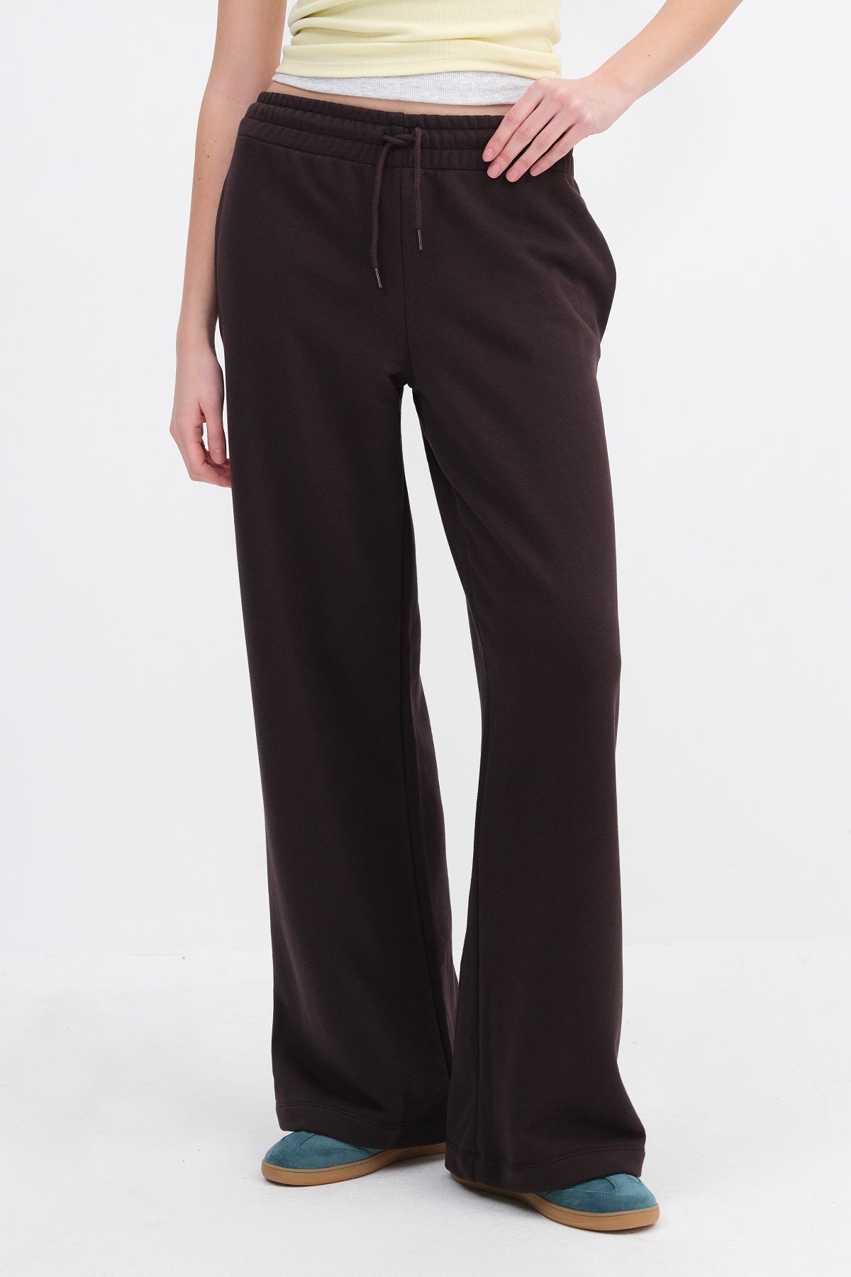 Bitter-Coffee_Elasticated-Waist-Wide-Leg-Joggers-addax