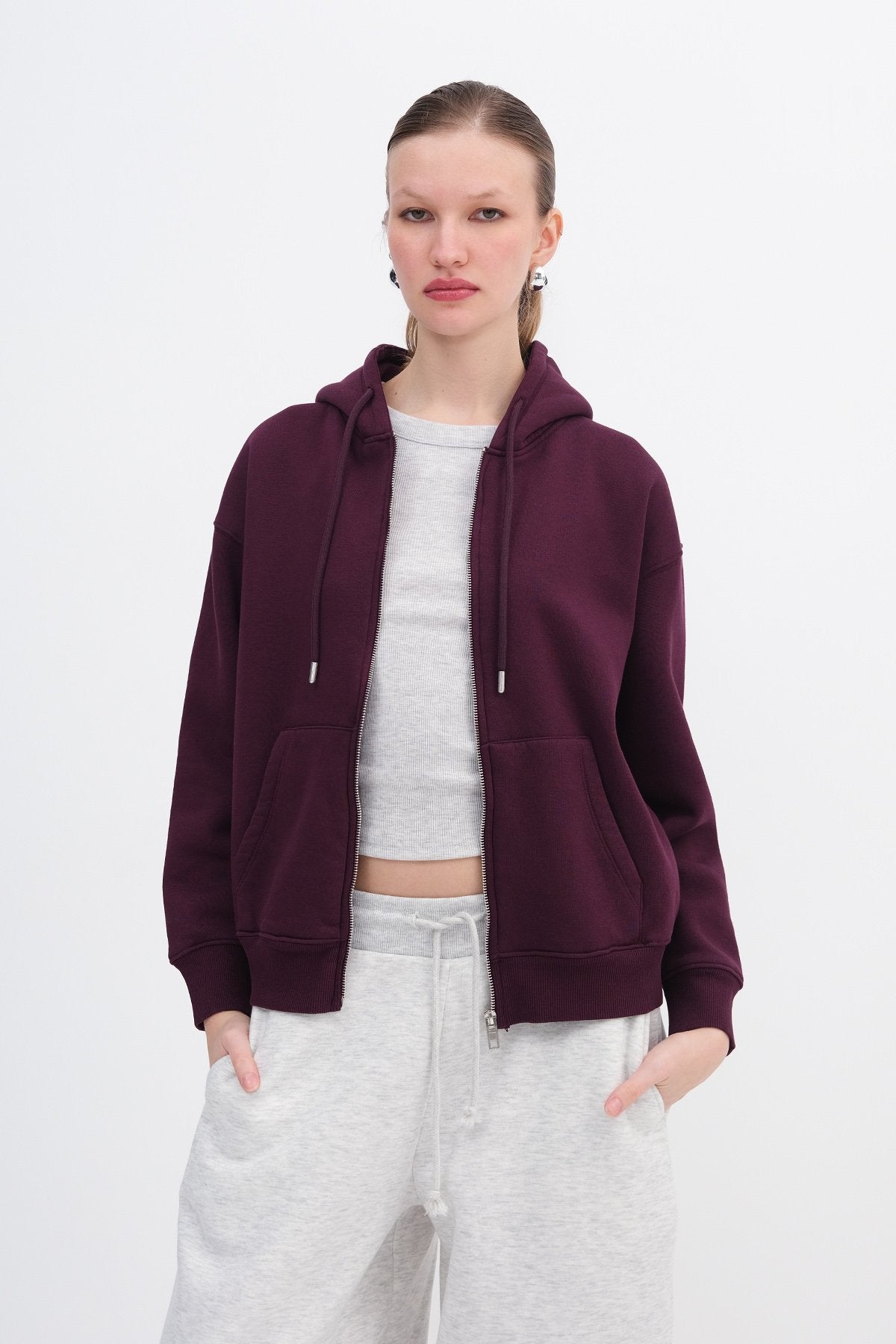 Gardenia_Fleece-Lined-Zip-Up-Sweatshirt-addax