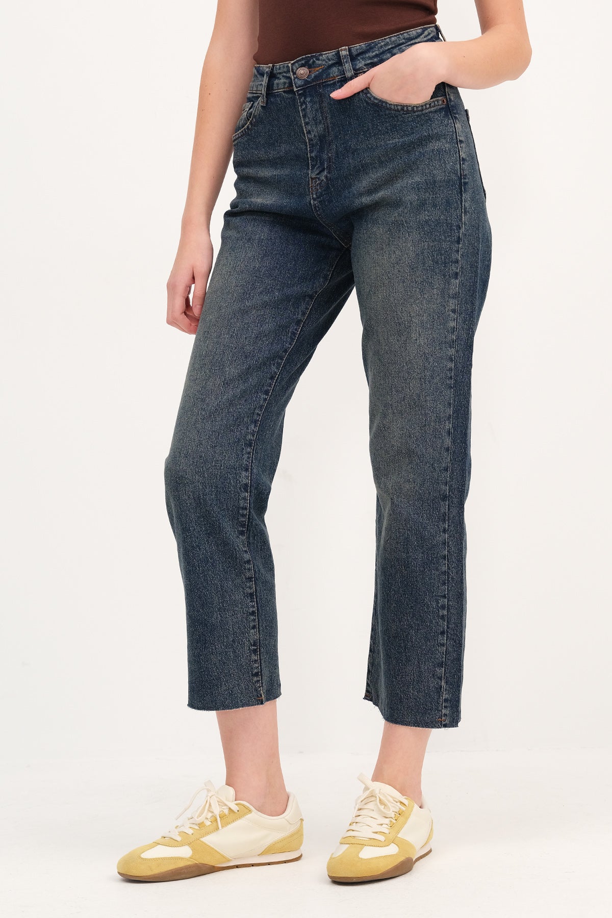 Tint_High-Waist-Straight-Jeans-addax