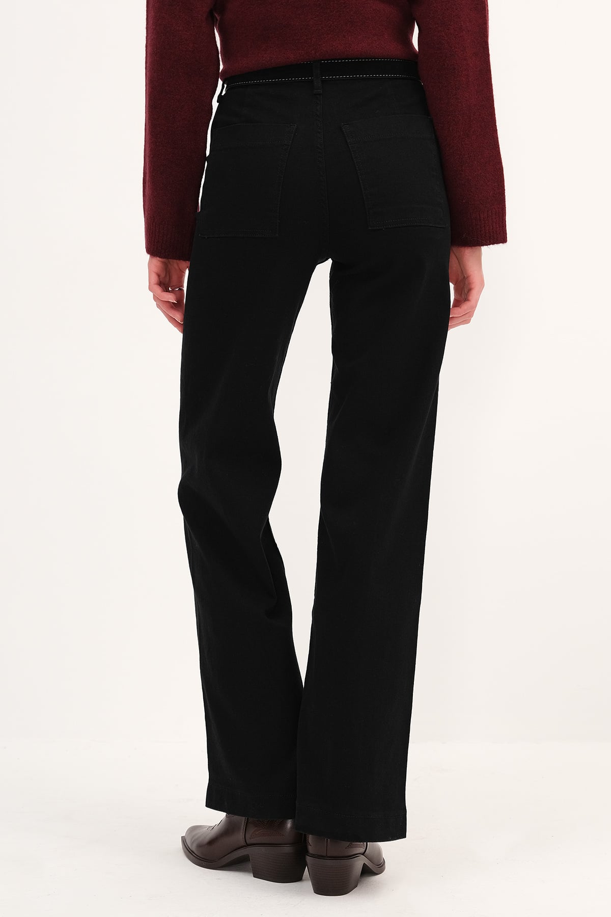 Black_Stitch-Detail-Wide-Leg-Jeans-addax