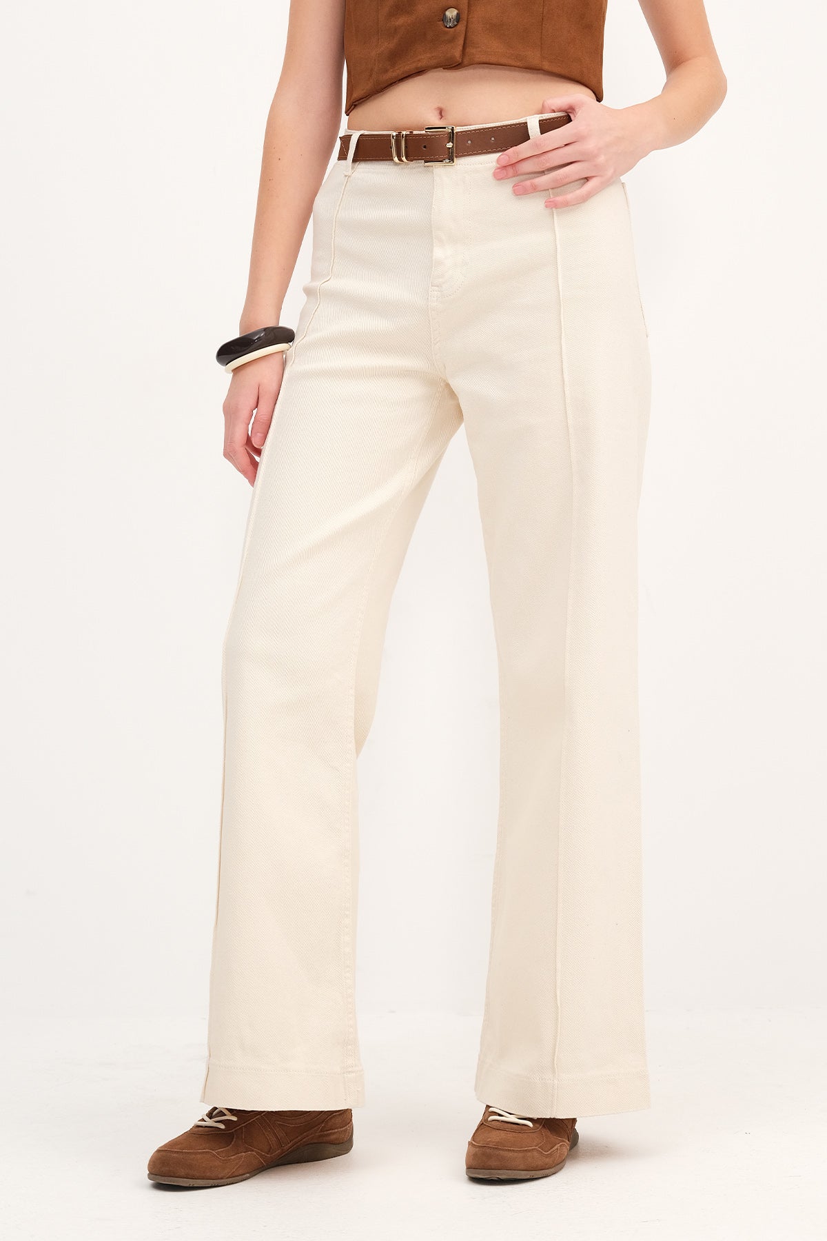Stone_Stitch-Detail-Wide-Leg-Jeans-addax