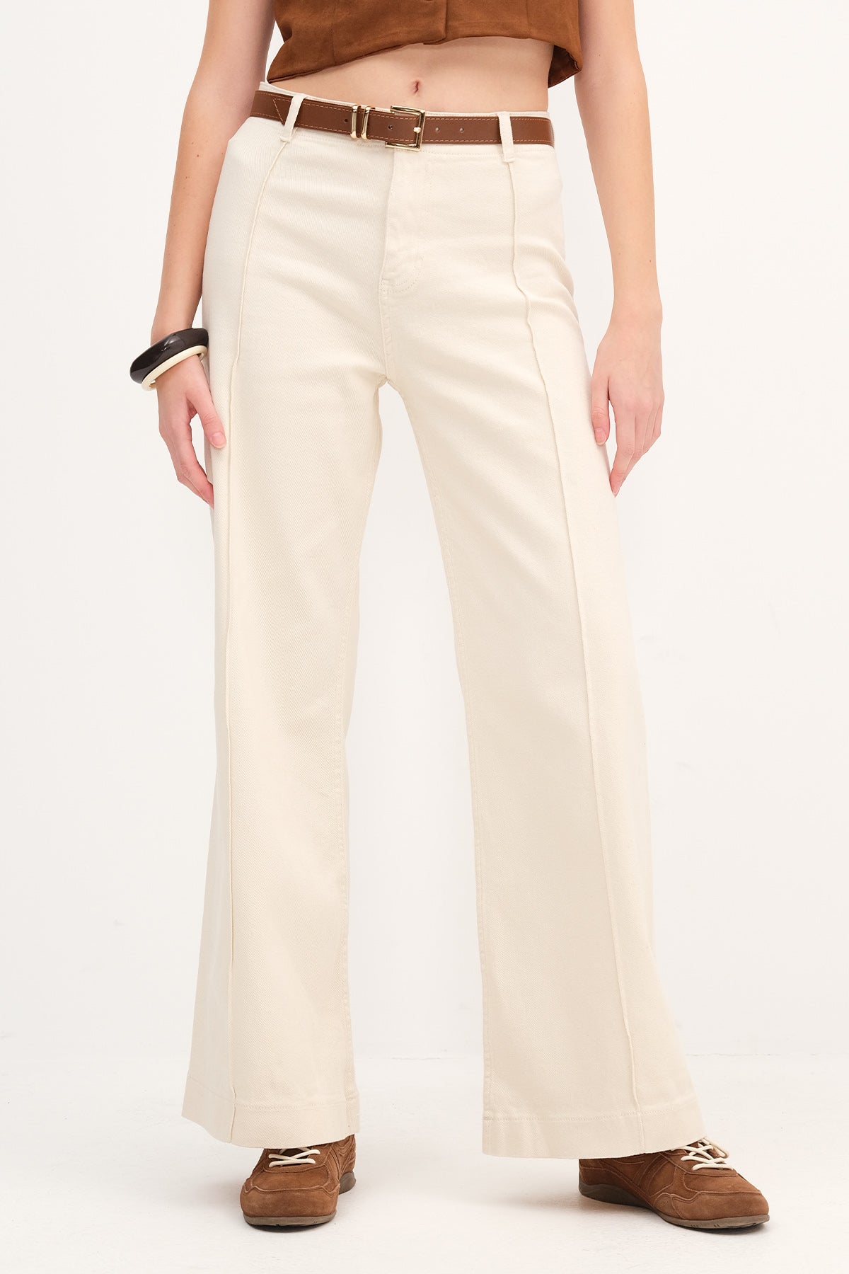 Stone_Stitch-Detail-Wide-Leg-Jeans-addax