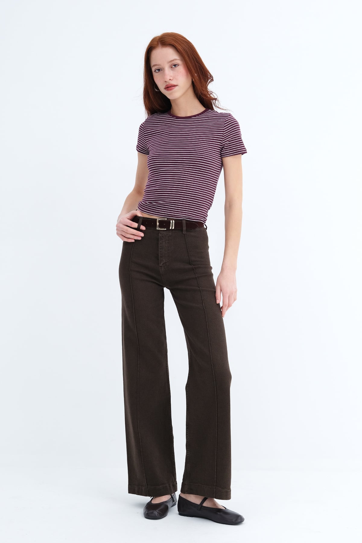 Bitter-Coffee_Stitch-Detail-Wide-Leg-Jeans-addax