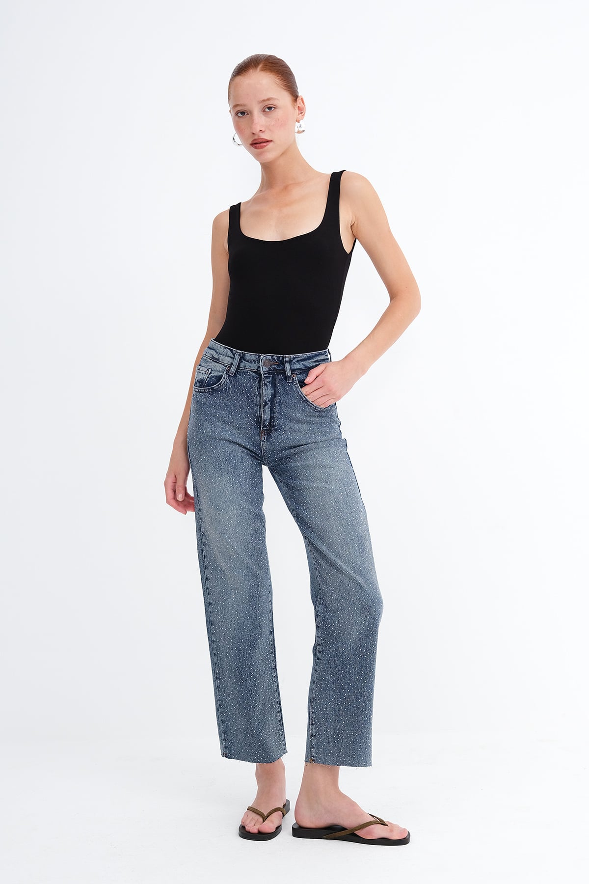 Cold-Blue_Embellished-Jeans-addax