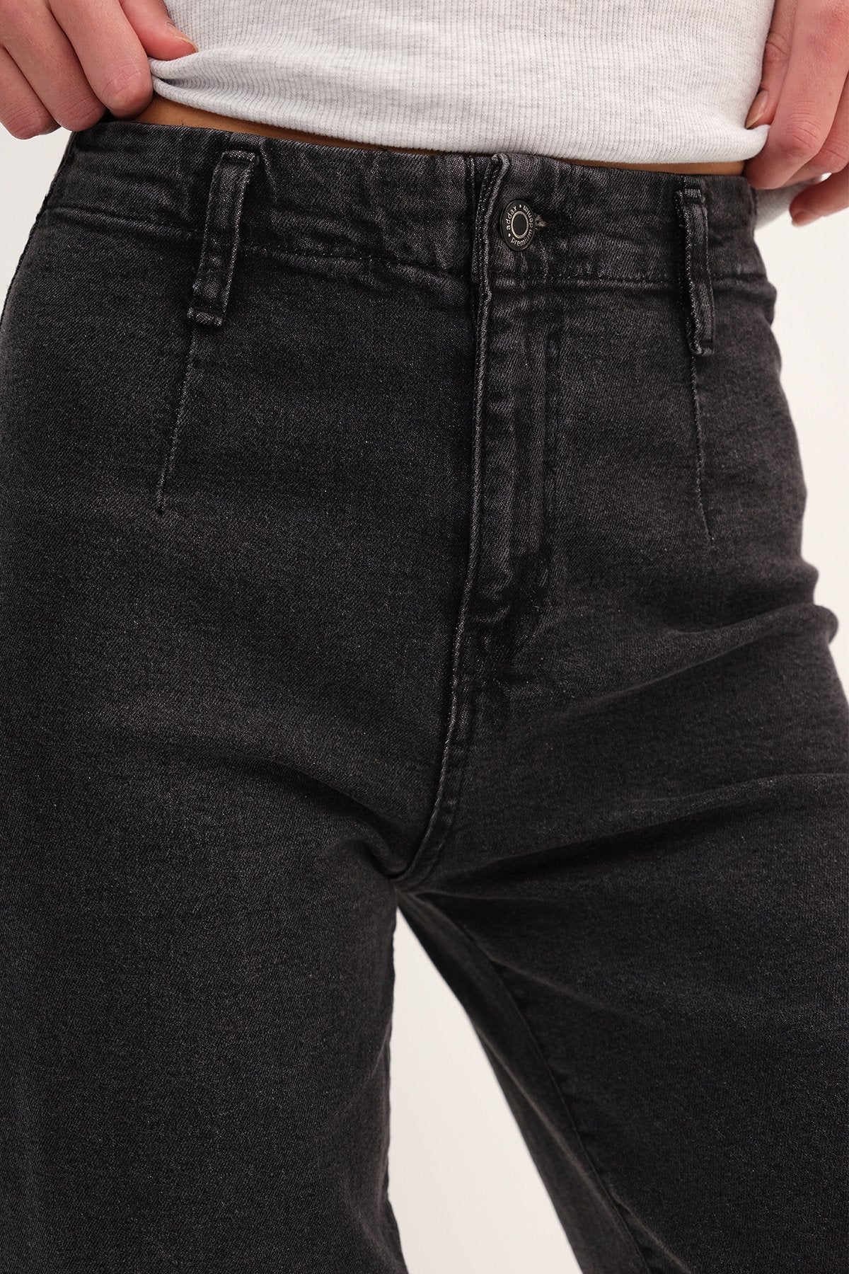 Charcoal_Wide-Leg-Jeans-addax