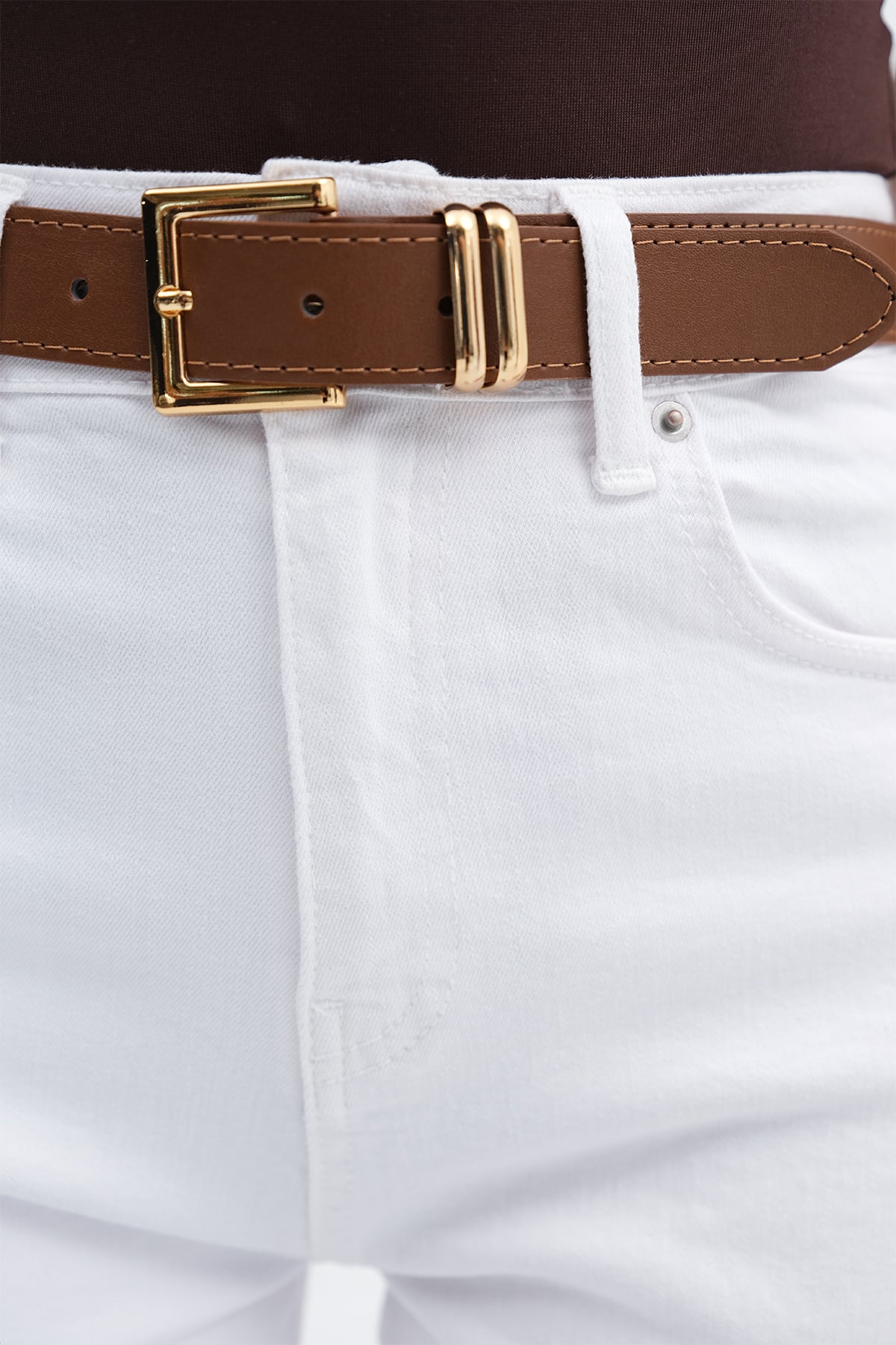 White_Straight-Leg-Jeans-with-Belt-addax