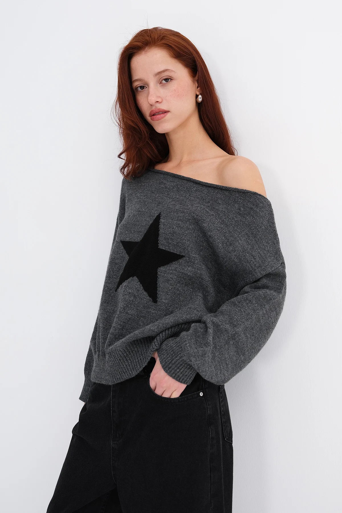 Charcoal_Star-Pattern-Knit-Sweater-addax
