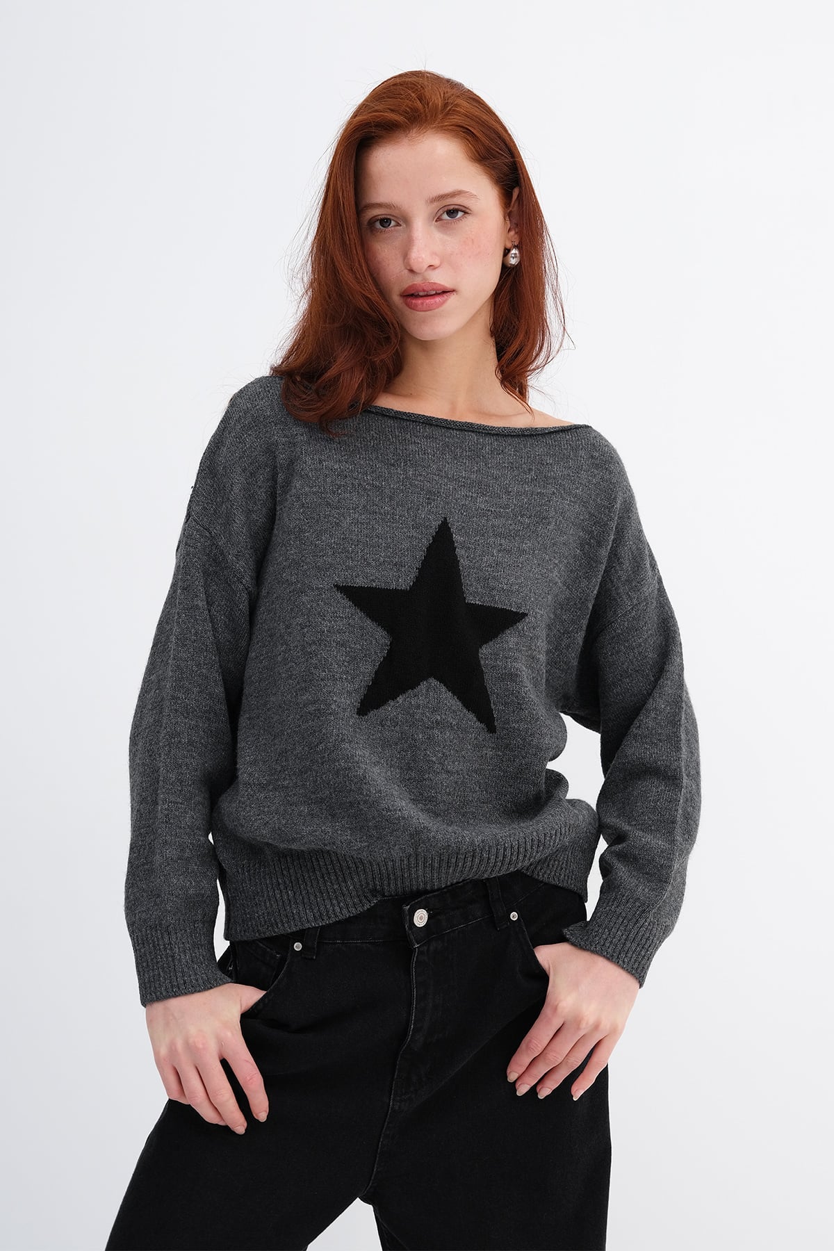 Charcoal_Star-Pattern-Knit-Sweater-addax