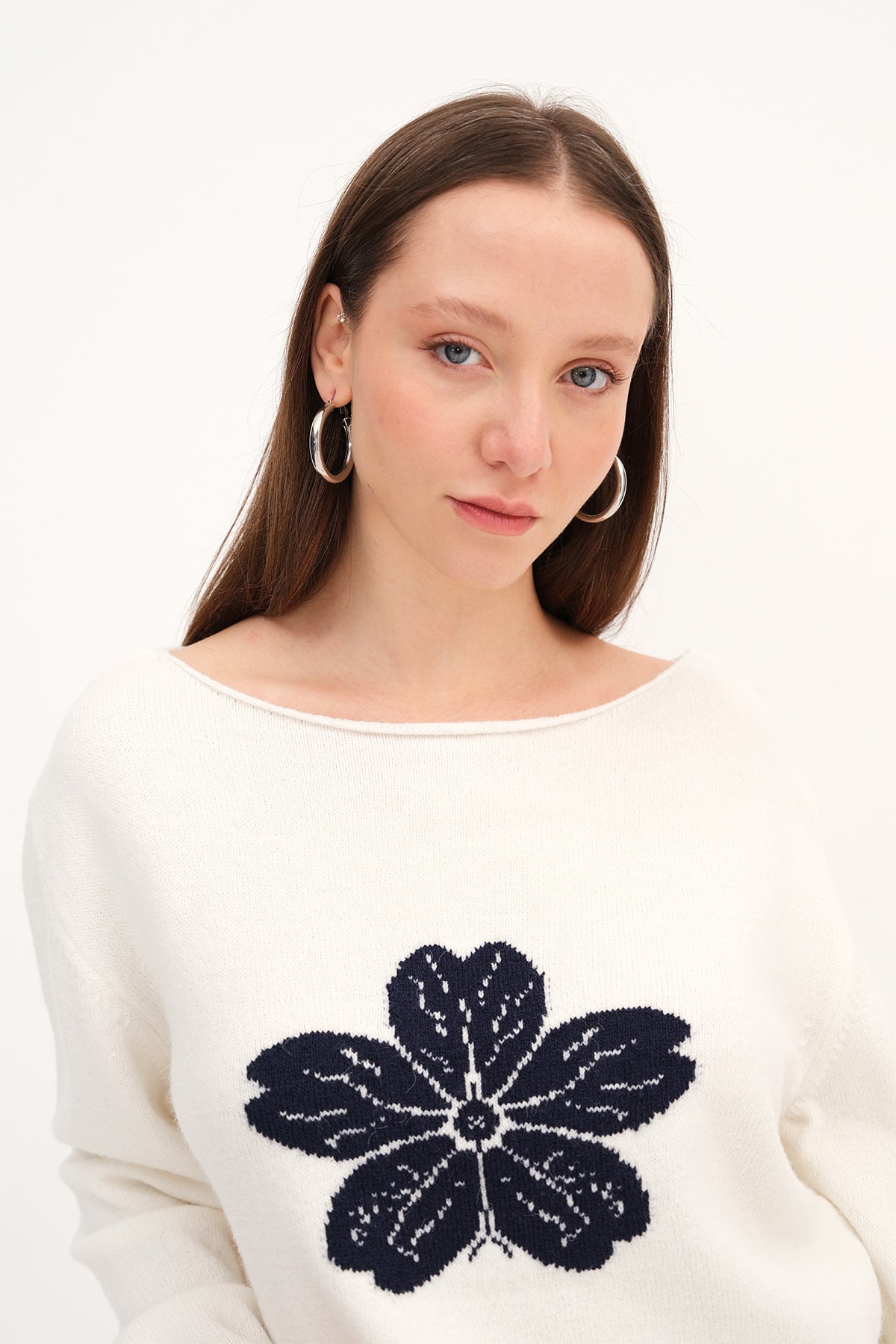 Ecru_Boat-Neck-Floral-Knit-Sweater-addax