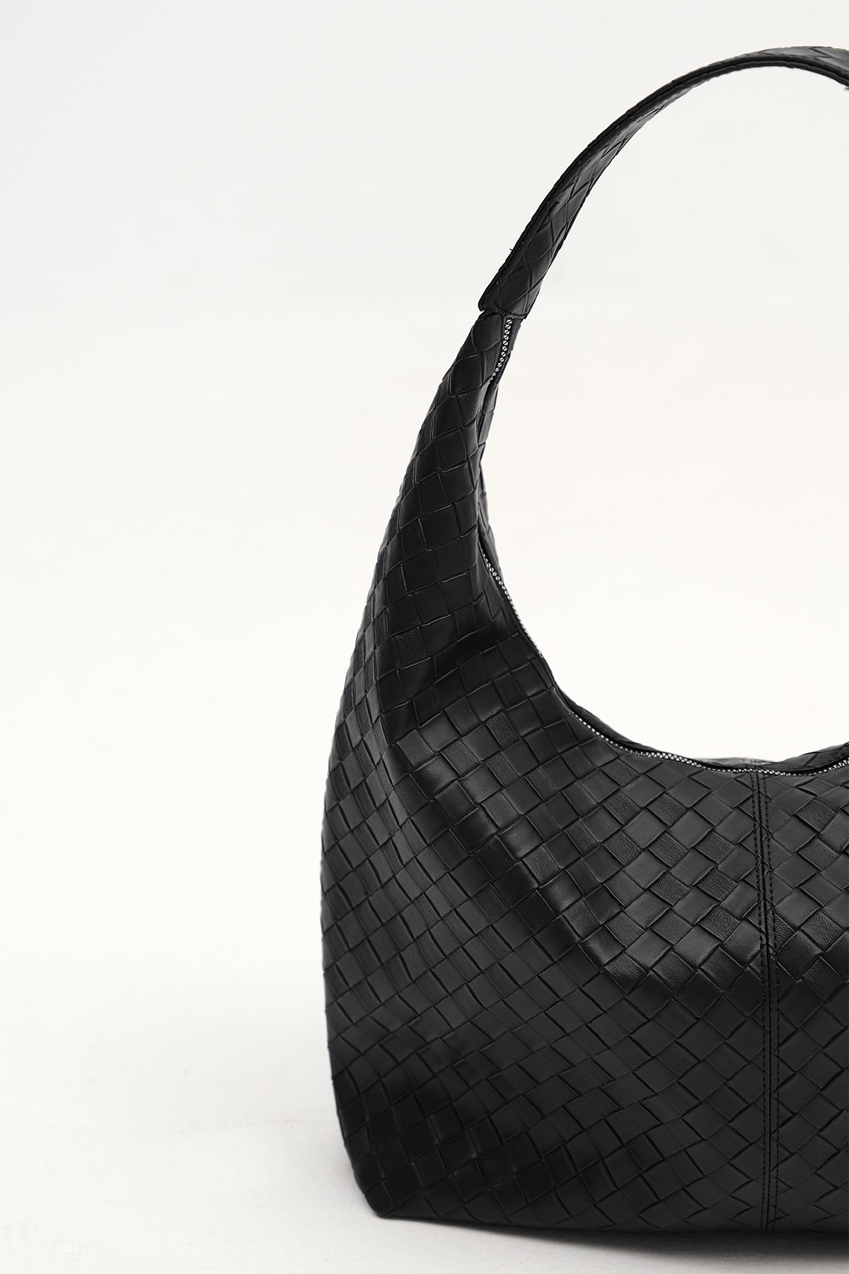 Black_Textured-Hand-Shoulder-Bag-addax