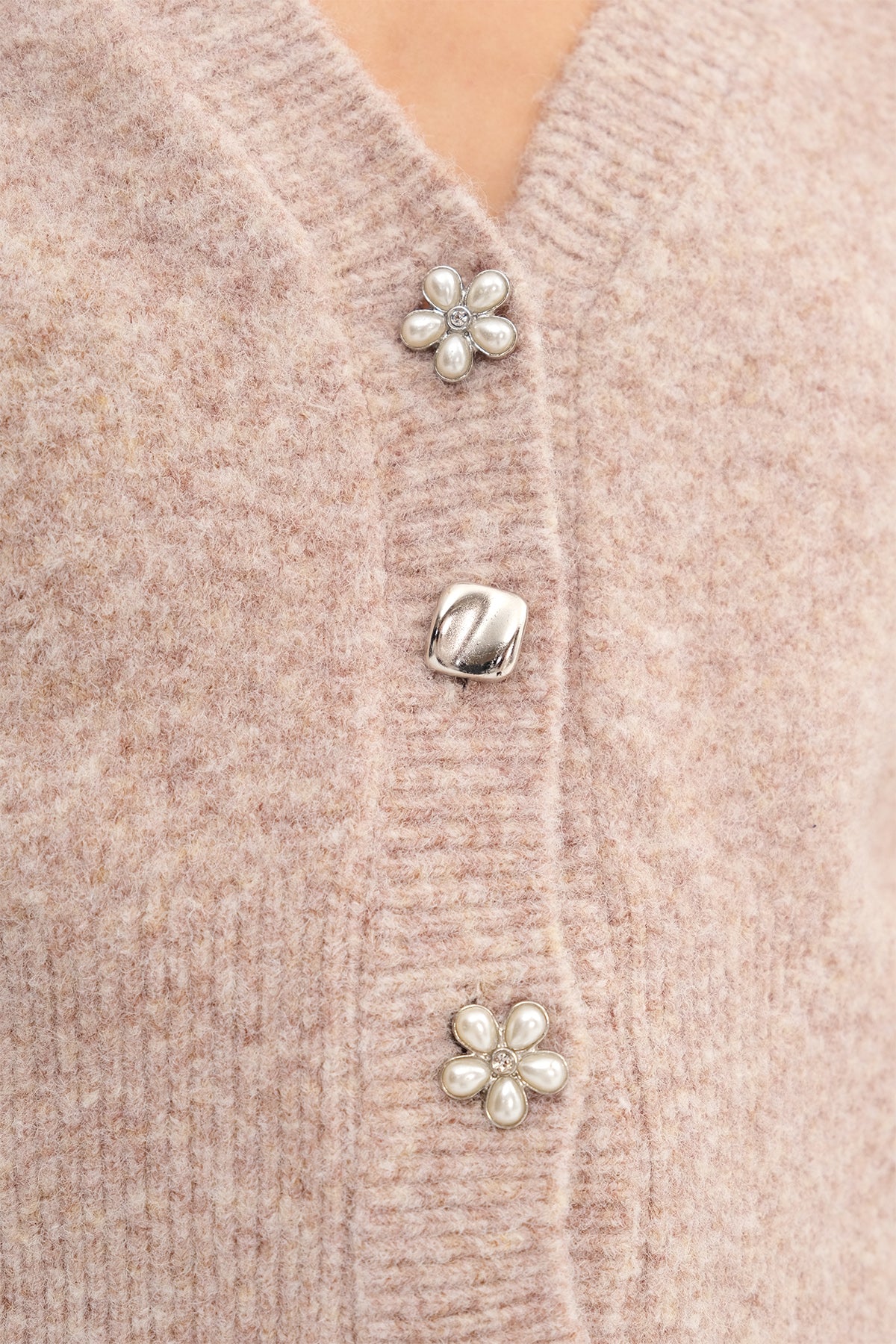 Mink_V-Neck-Buttoned-Knit-Cardigan-addax