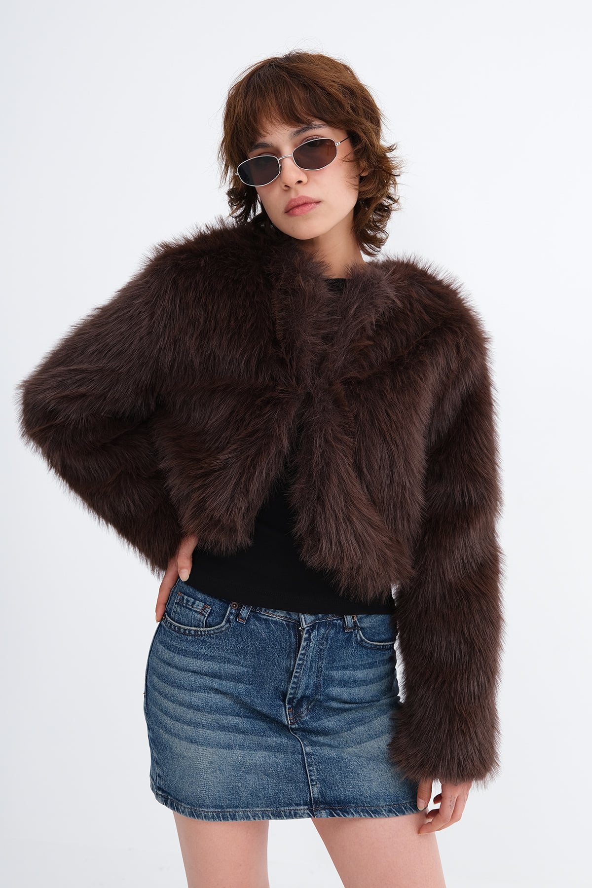 Brown_Short-Faux-Fur-Coat-addax