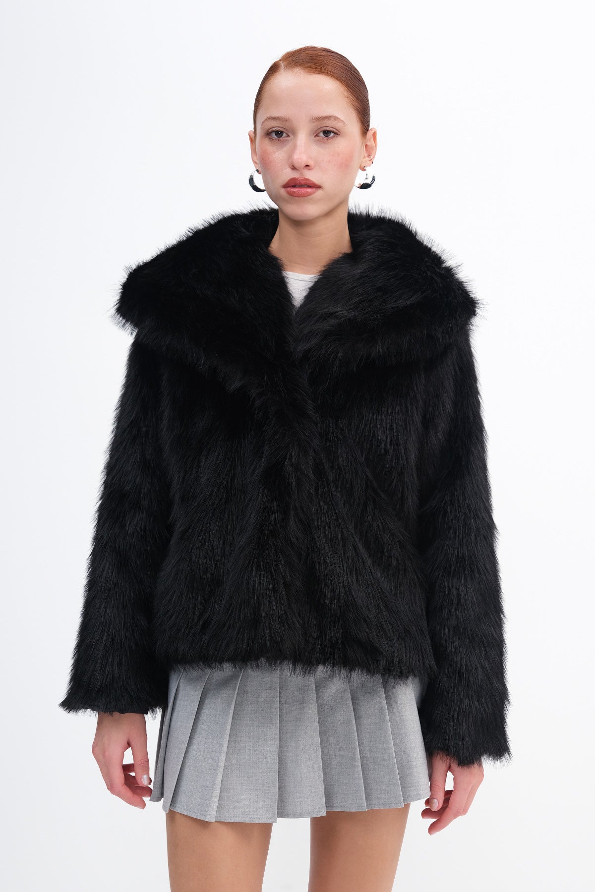 Black_Shawl-Collar-Faux-Fur-Coat-addax