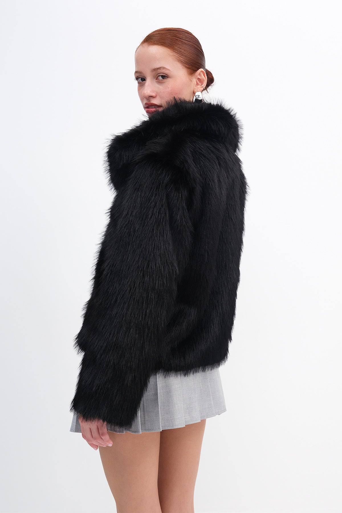 Black_Shawl-Collar-Faux-Fur-Coat-addax