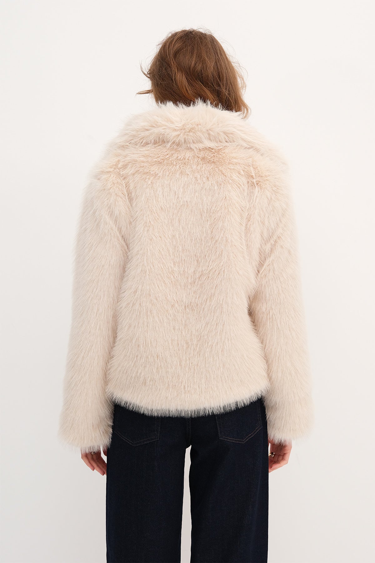 Beige_Shawl-Collar-Faux-Fur-Coat-addax