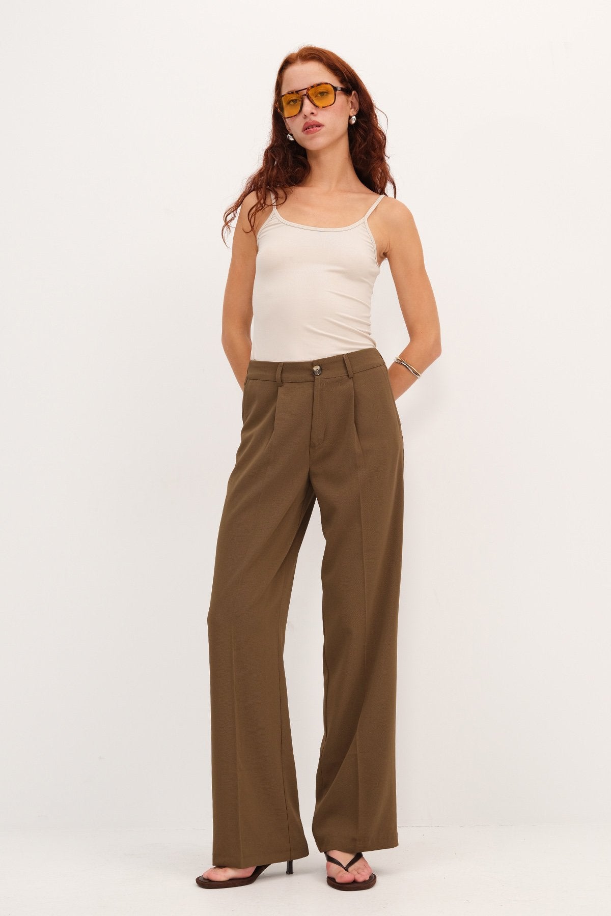 Oil-Green_Buttoned-Wide-Leg-Pants-addax