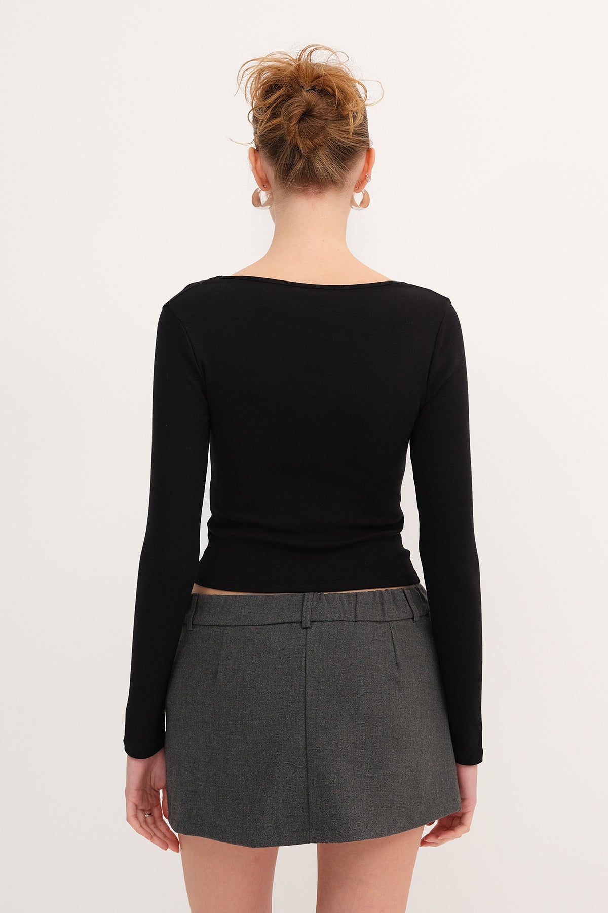 Black_V-Neck-Long-Sleeve-Basic-Blouse-addax
