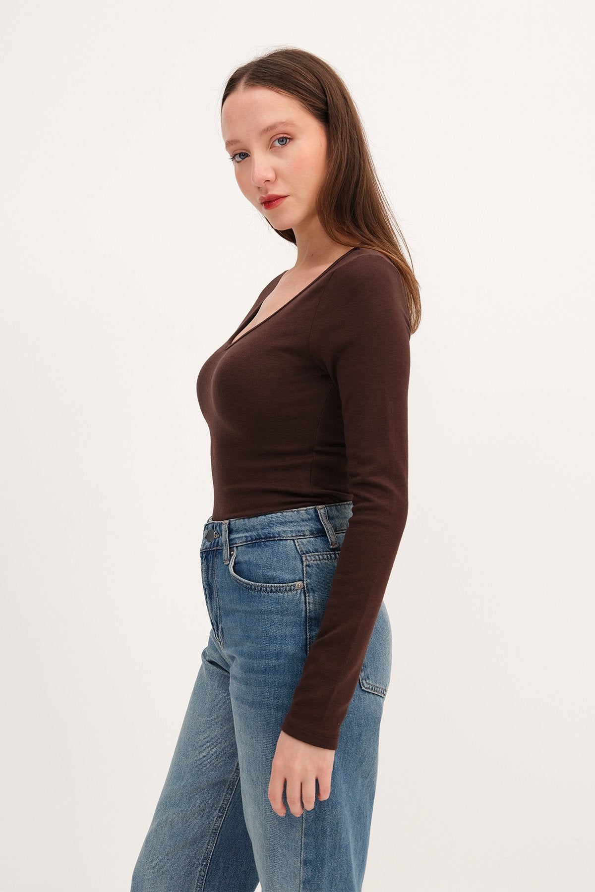 Bitter-Coffee_V-Neck-Long-Sleeve-Basic-Blouse-addax