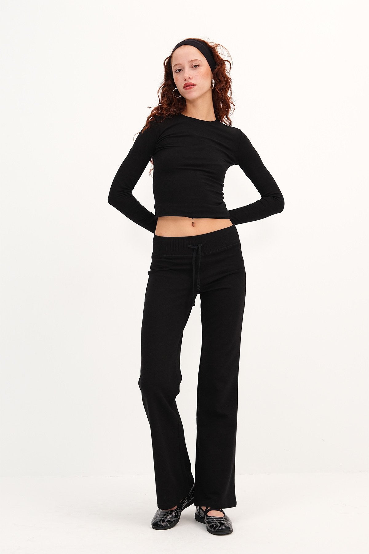Black_Elastic-Waist-Sweatpants-addax