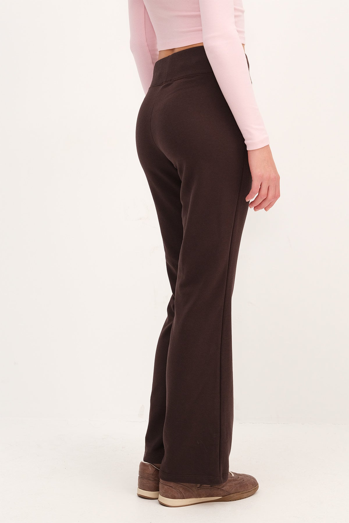 Bitter-Coffee_Elastic-Waist-Sweatpants-addax