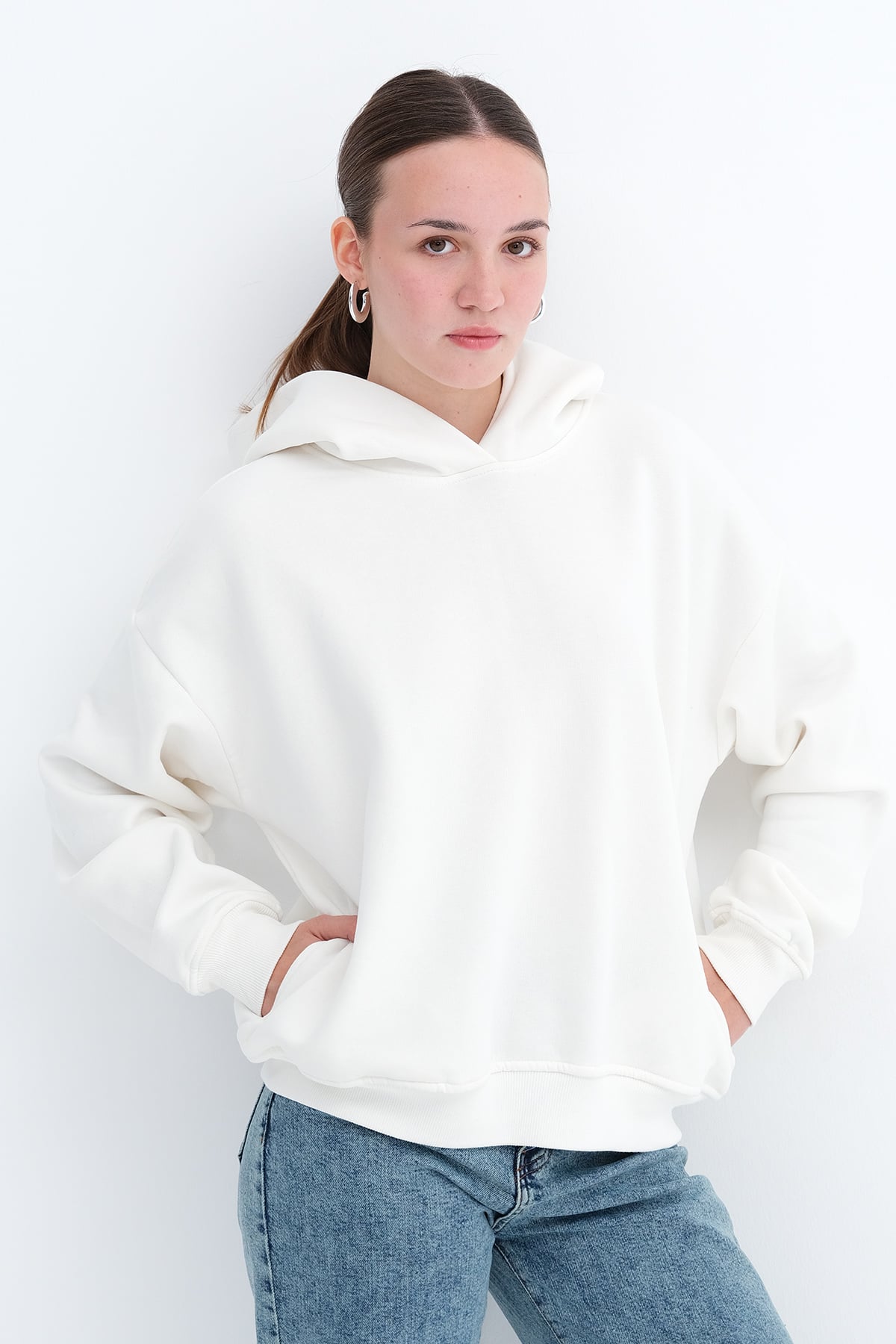 Ecru_Hooded-Brushed-Sweatshirt-addax