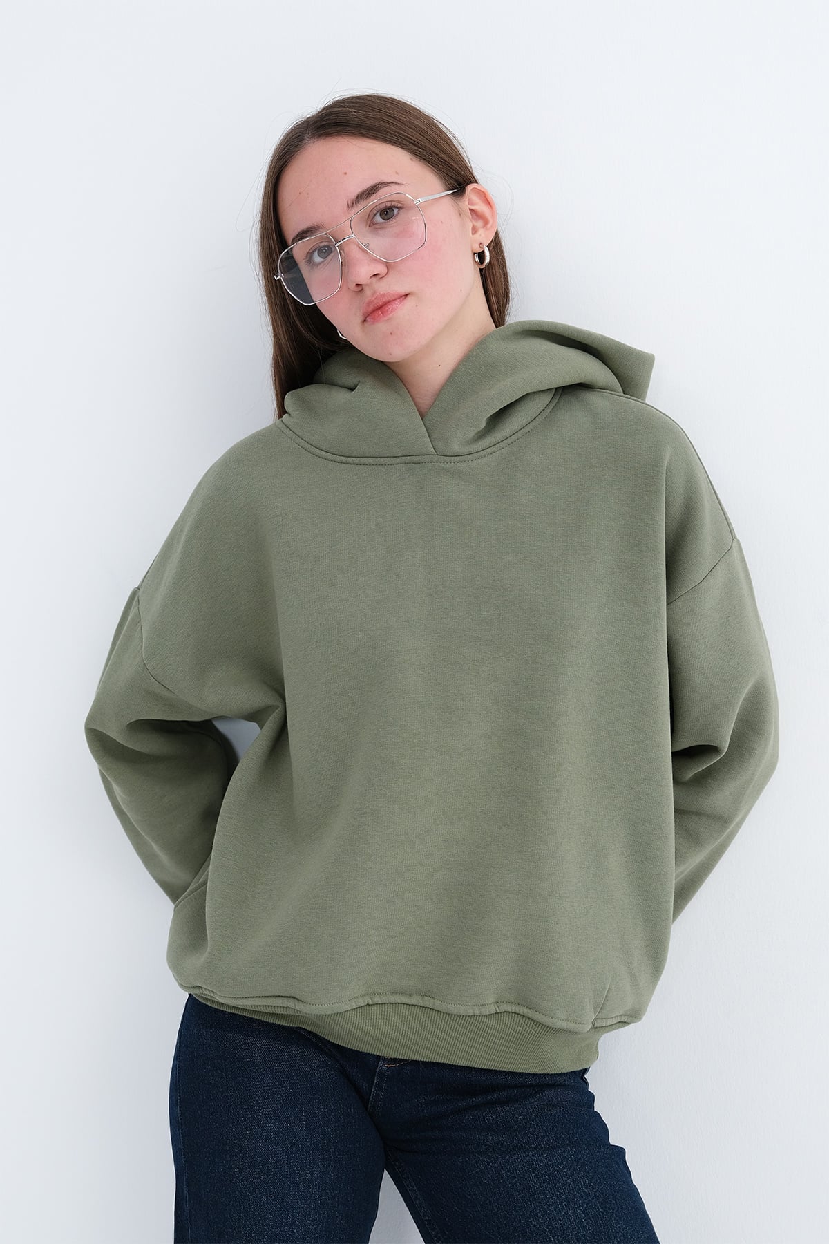 Oil-Green_Hooded-Brushed-Sweatshirt-addax