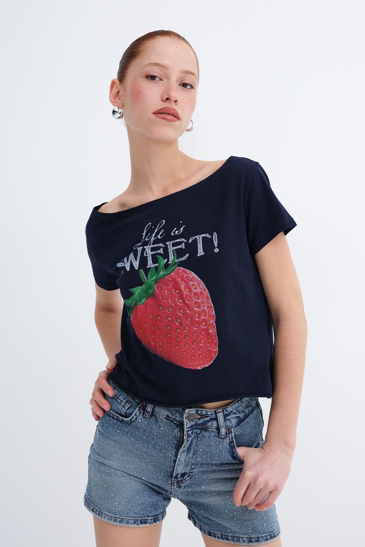 Night-Blue_Boat-Neck-Printed-T-shirt-addax